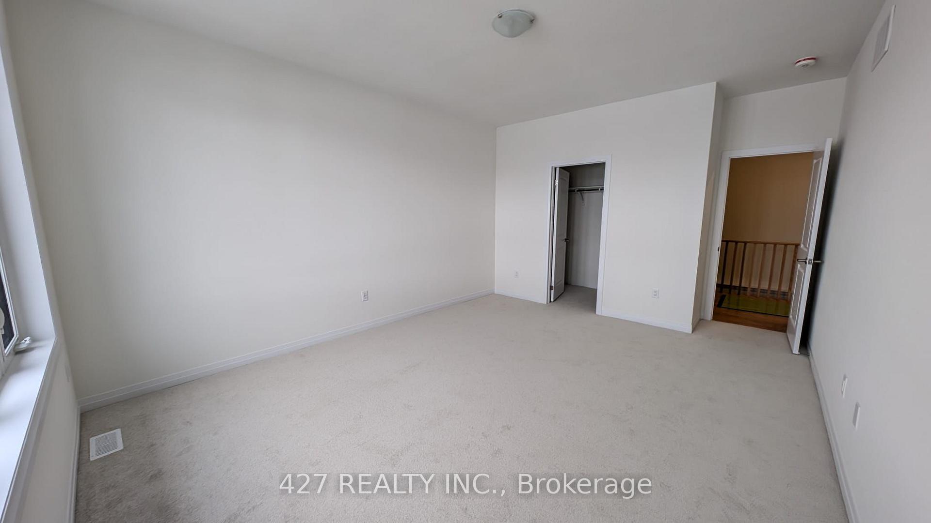 Photo 11 of 541 Hudson Crescent, Midland — HOMEH