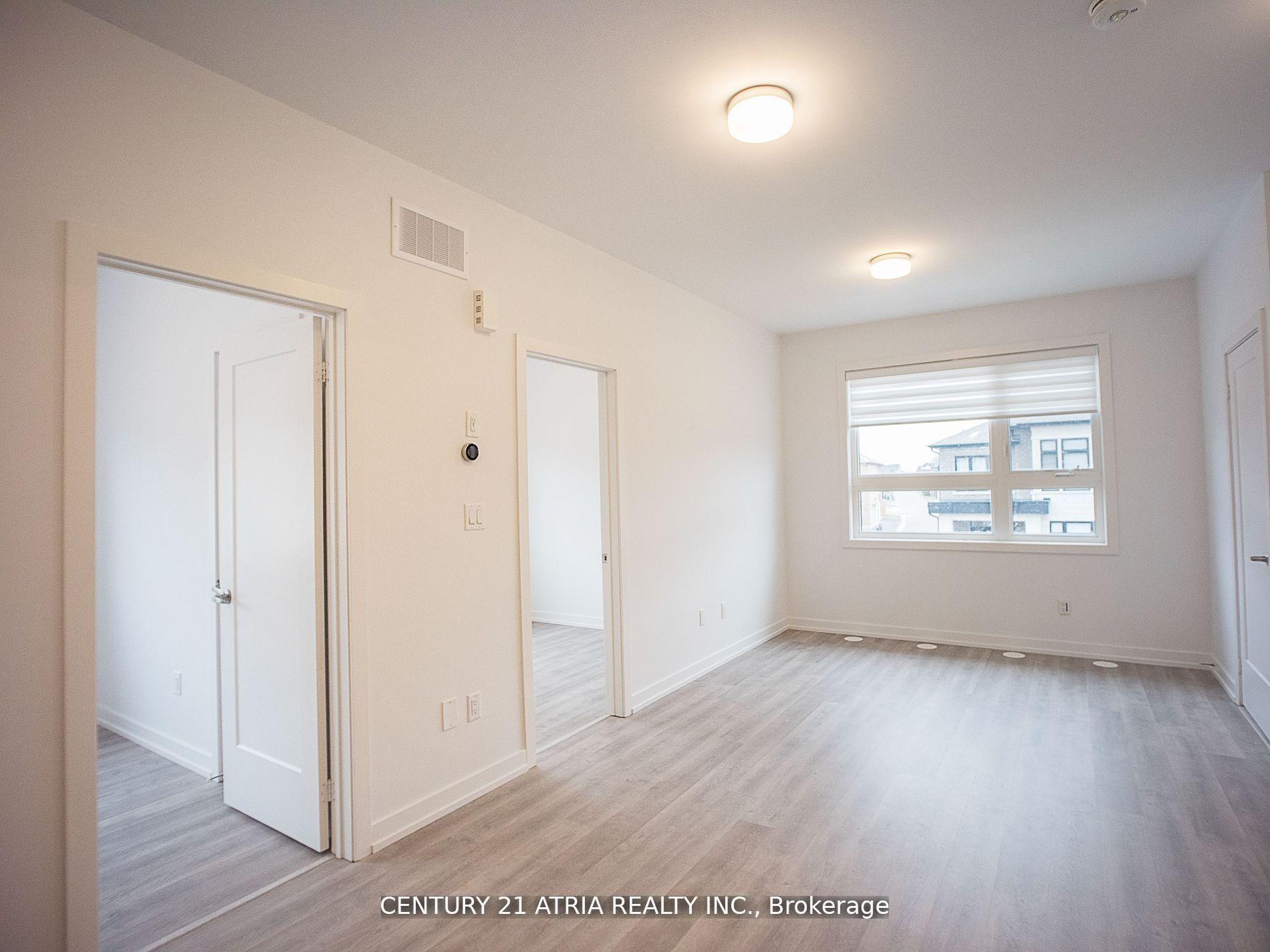 Photo 12 of Unit Coach H, 1 Sugarberry Avenue, Markham, Cornell — HOMEH