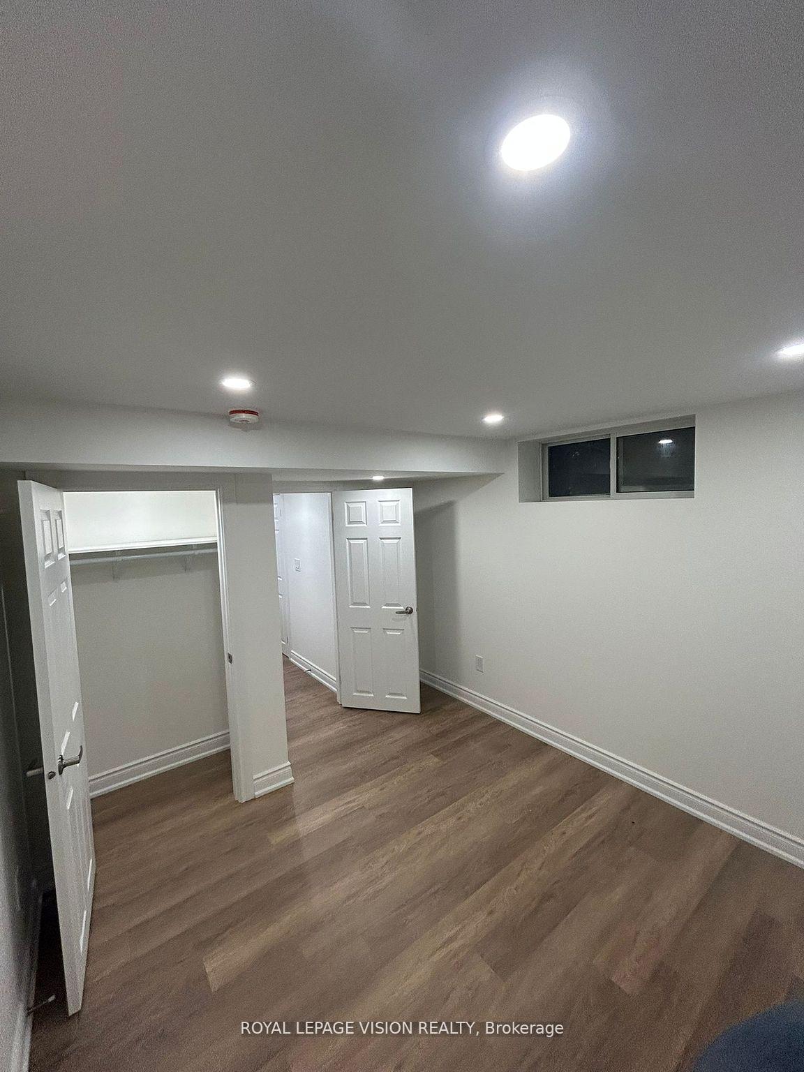 Photo 5 of Unit Bsmt, 10 Coles Avenue, Vaughan, Vaughan Grove — HOMEH