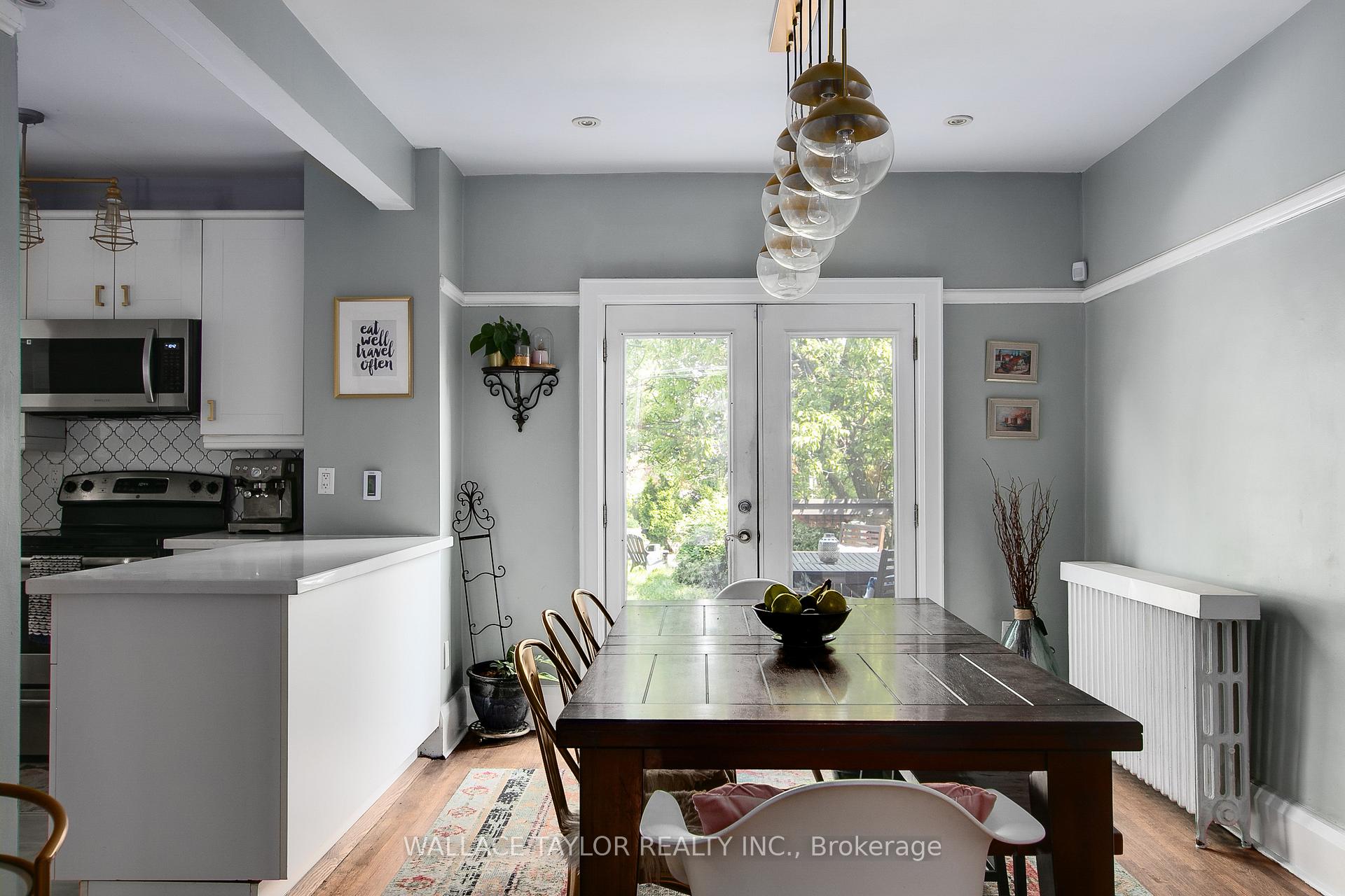 Photo 4 of Unit Upper, 282 Mortimer Avenue, Toronto, Danforth Village-East York — HOMEH