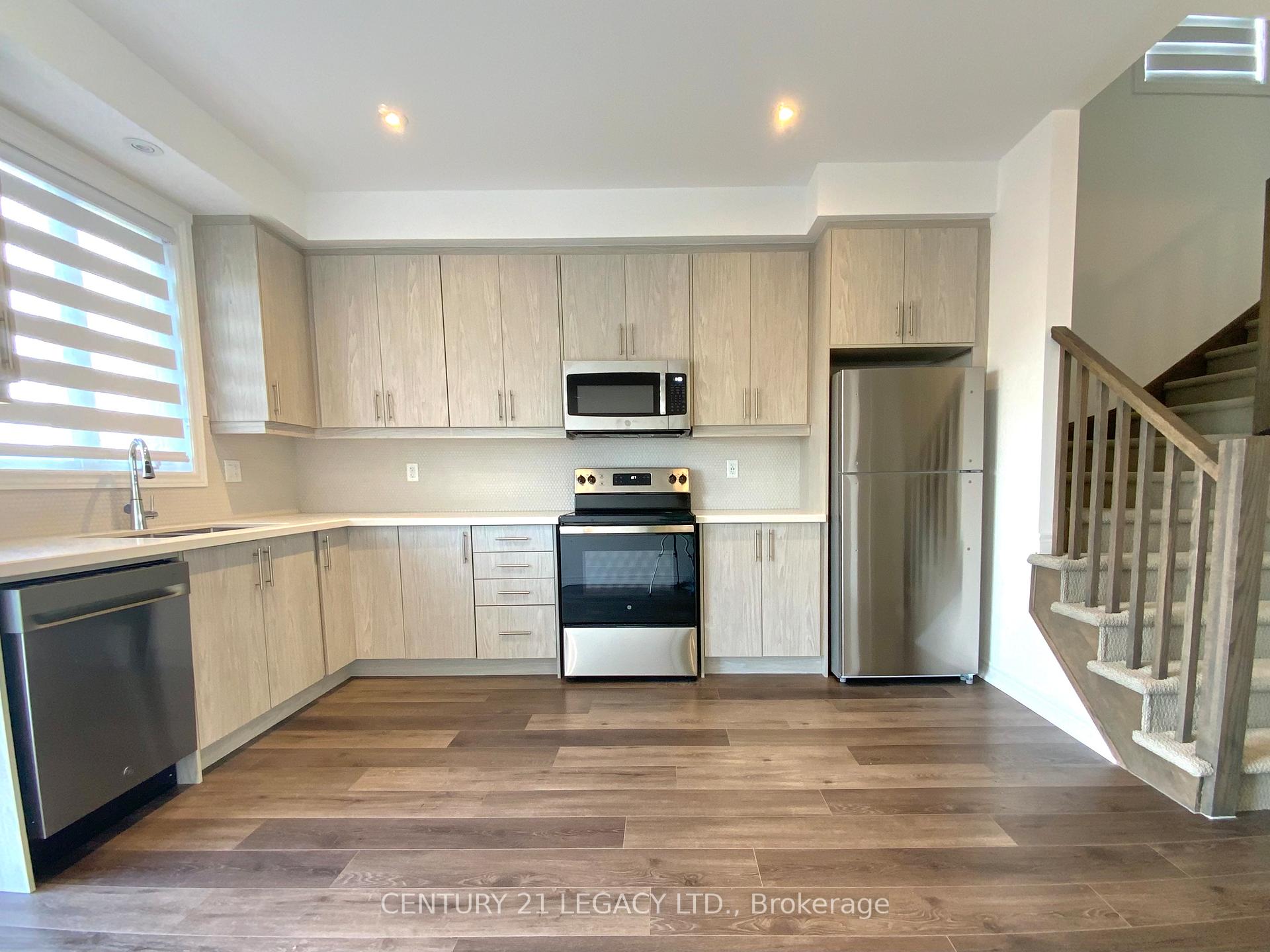 Photo 9 of Unit 7, 106 Court Drive, Brant, Paris — HOMEH
