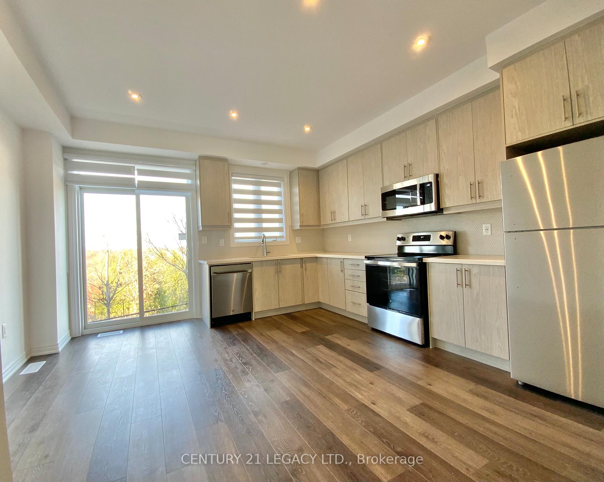 Photo 11 of Unit 7, 106 Court Drive, Brant, Paris — HOMEH