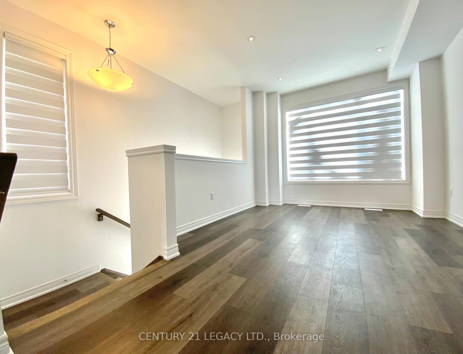 Photo 8 of Unit 7, 106 Court Drive, Brant, Paris — HOMEH