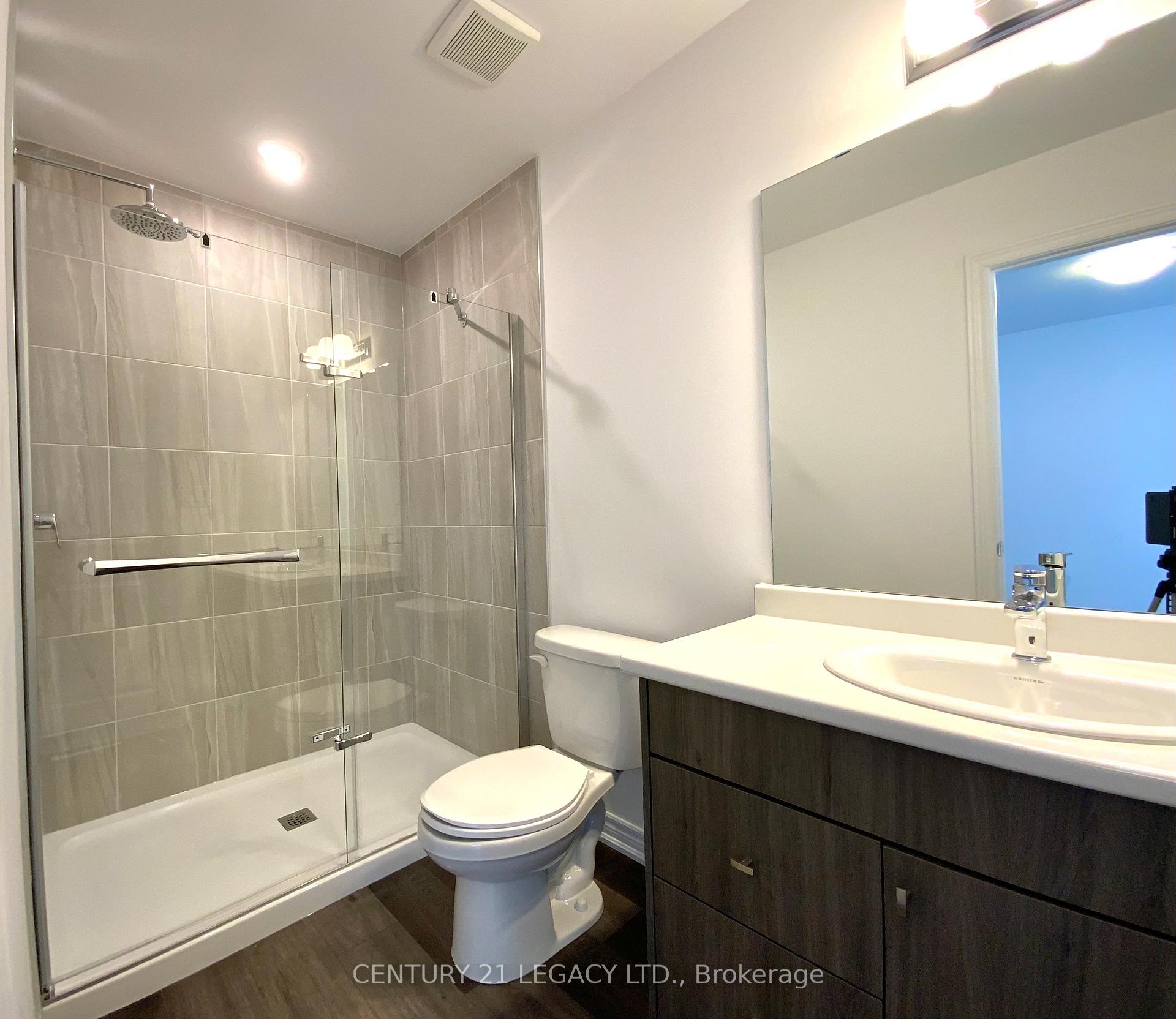 Photo 20 of Unit 7, 106 Court Drive, Brant, Paris — HOMEH