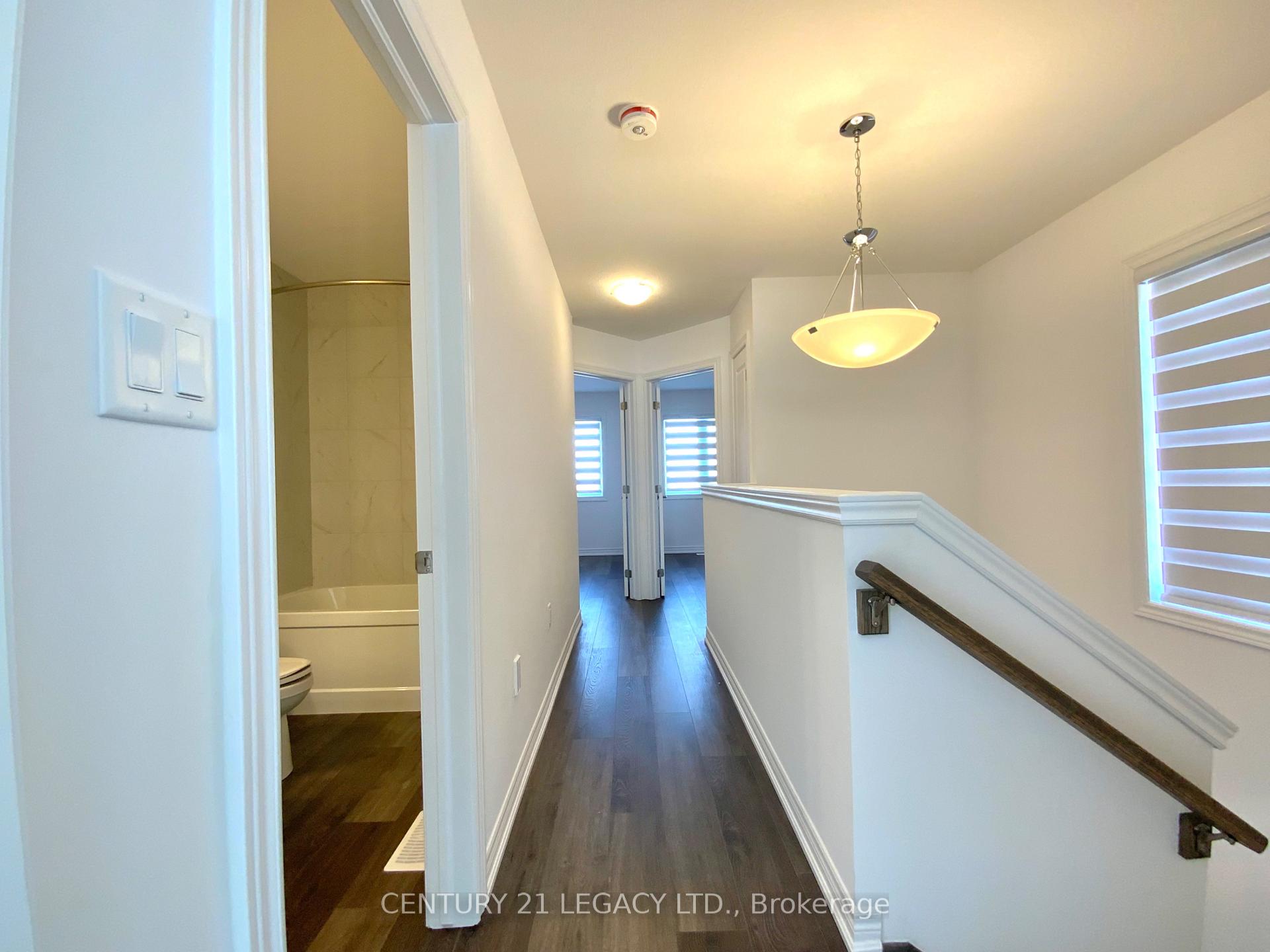 Photo 2 of Unit 7, 106 Court Drive, Brant, Paris — HOMEH