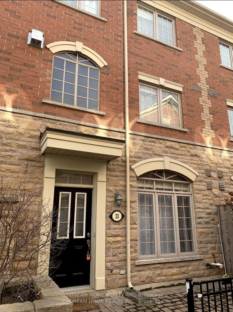 Front of Unit 33, 8 Brighton Place