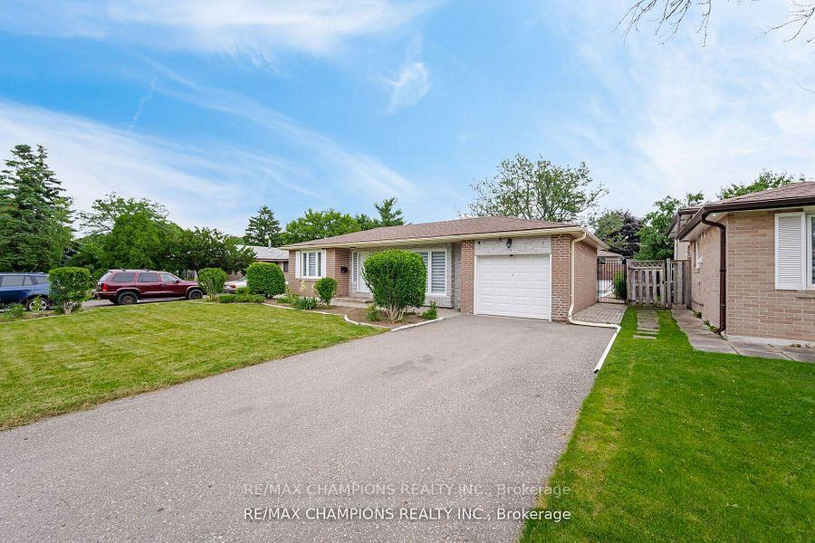 Front of 53 Beechwood Crescent