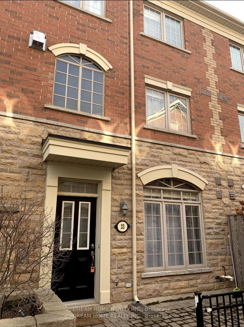 Front of Unit 33, 8 Brighton Place