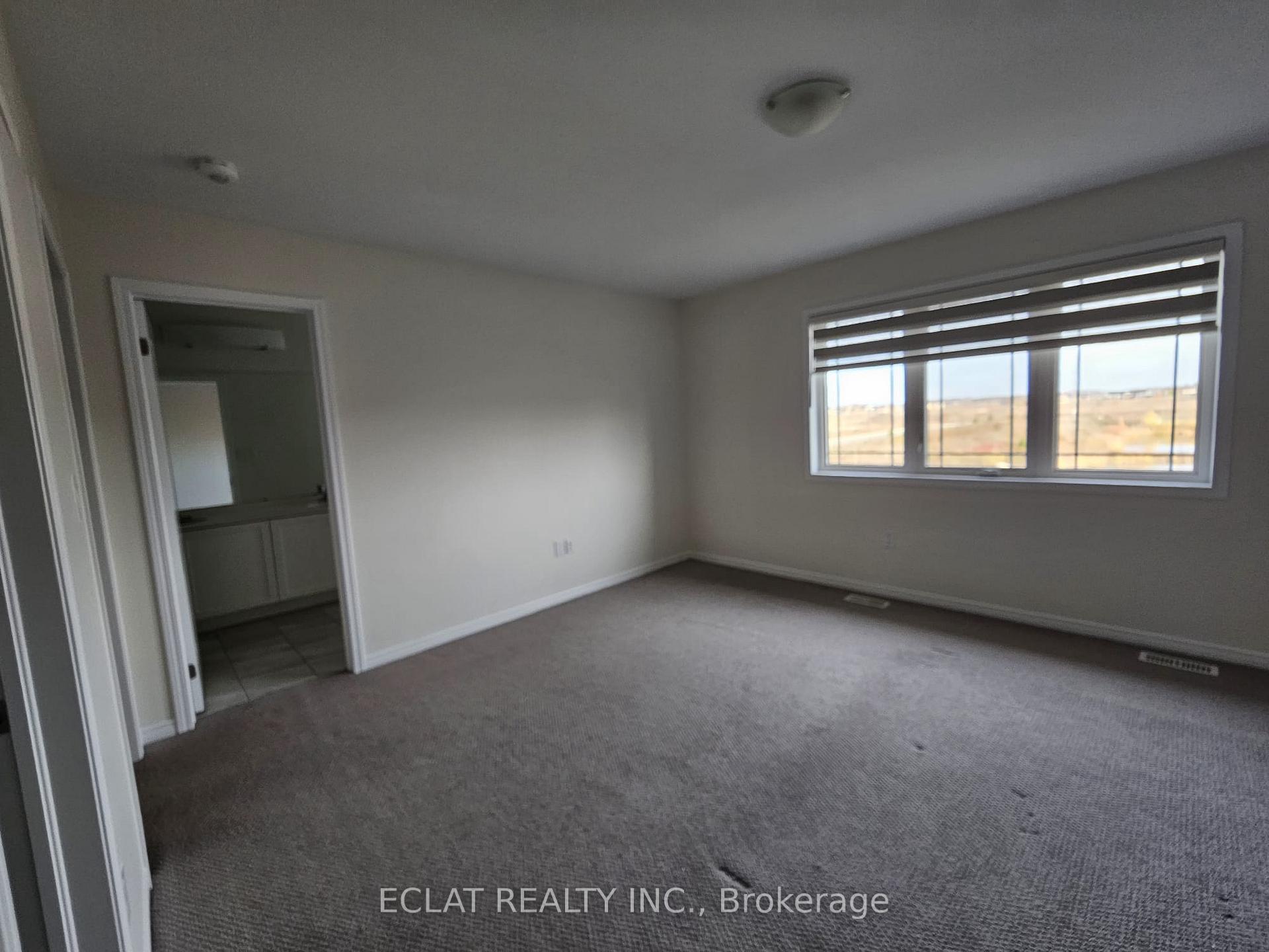 Photo 17 of 16 Toffee Trail Main Floor, Hamilton, Stoney Creek — HOMEH