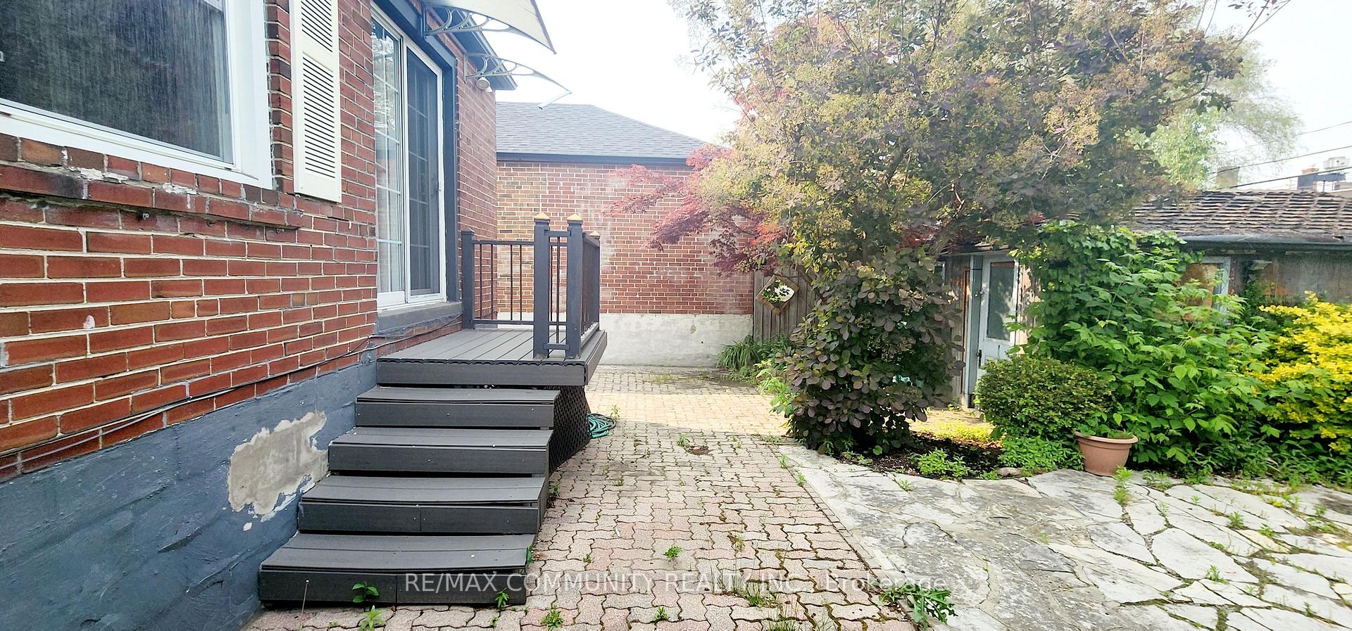 Photo 26 of Unit Main, 93 Lankin Boulevard, Toronto, East York — HOMEH