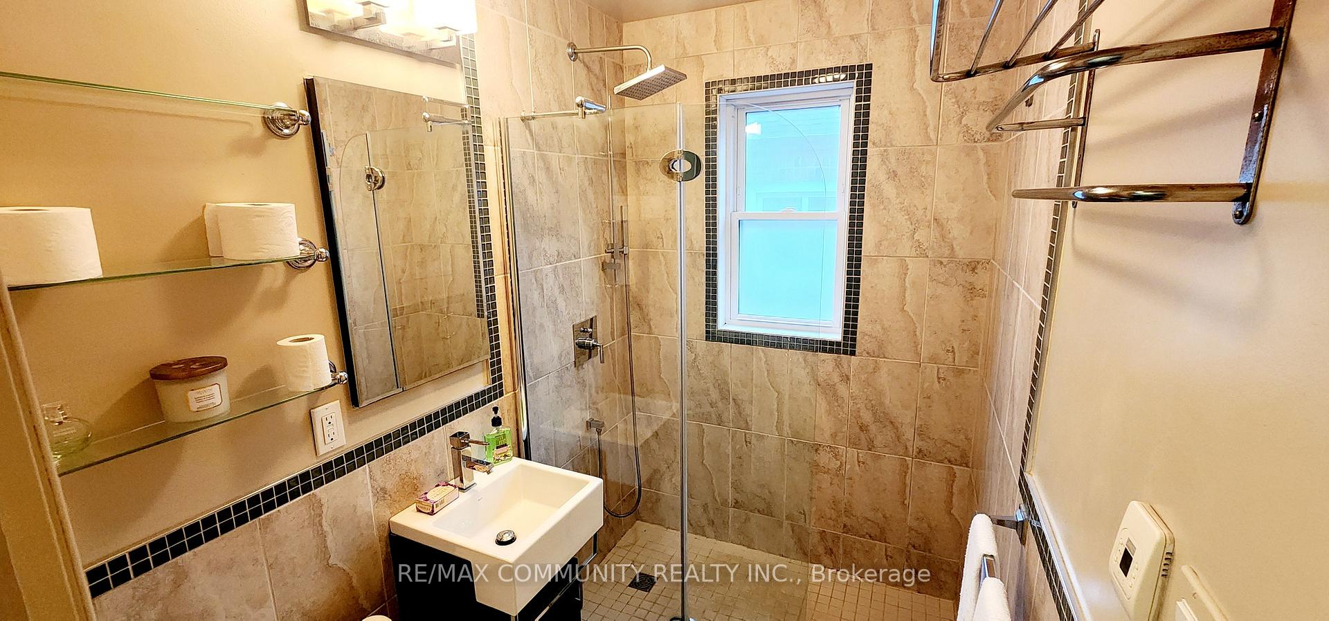 Photo 34 of Unit Main, 93 Lankin Boulevard, Toronto, East York — HOMEH