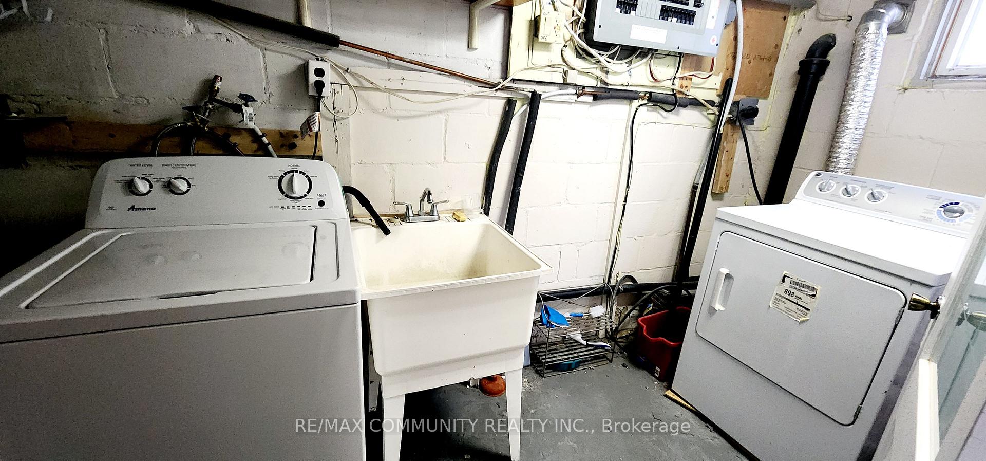 Photo 30 of Unit Main, 93 Lankin Boulevard, Toronto, East York — HOMEH
