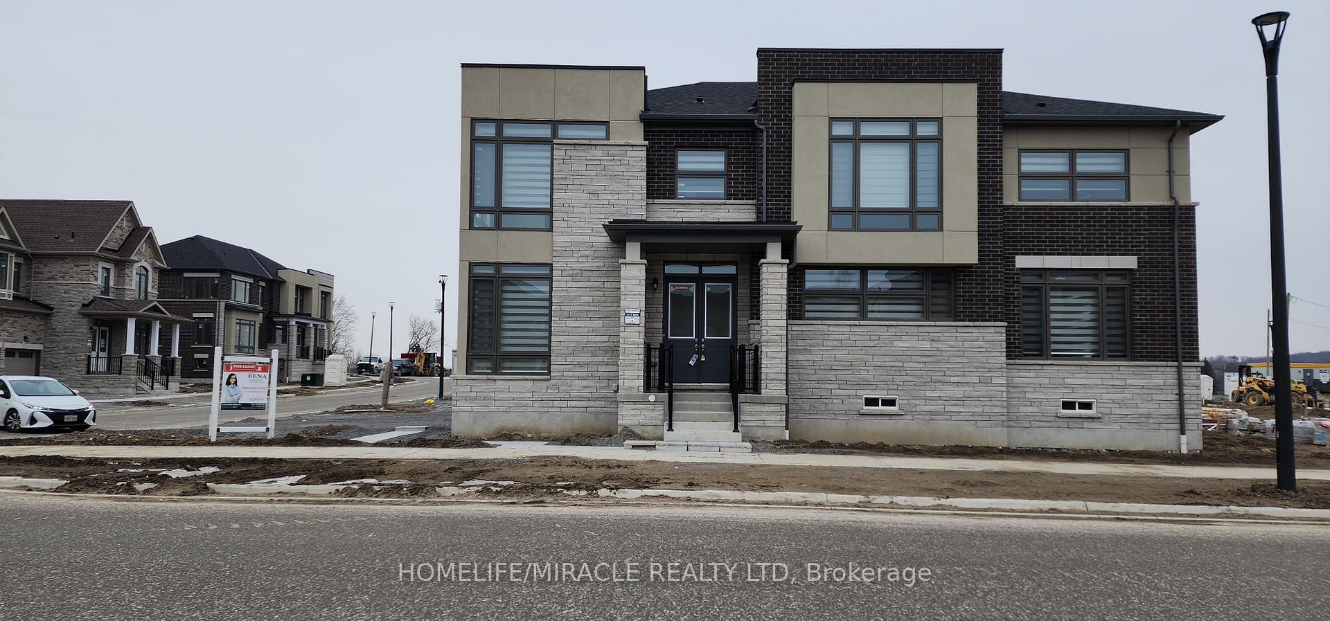 Photo 1 of 1865 Irish Moss Square, Pickering, Village East — HOMEH