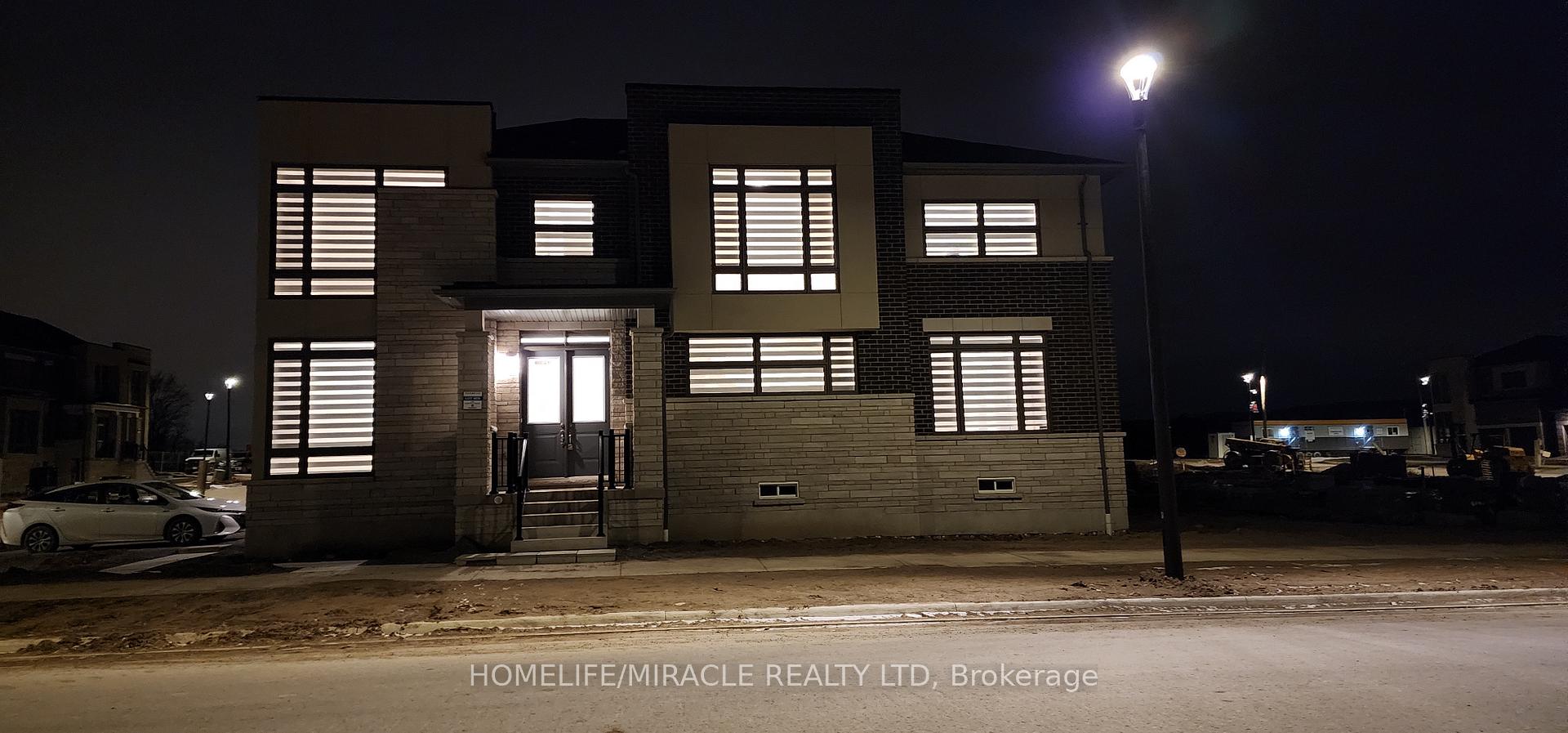 Photo 36 of 1865 Irish Moss Square, Pickering, Village East — HOMEH