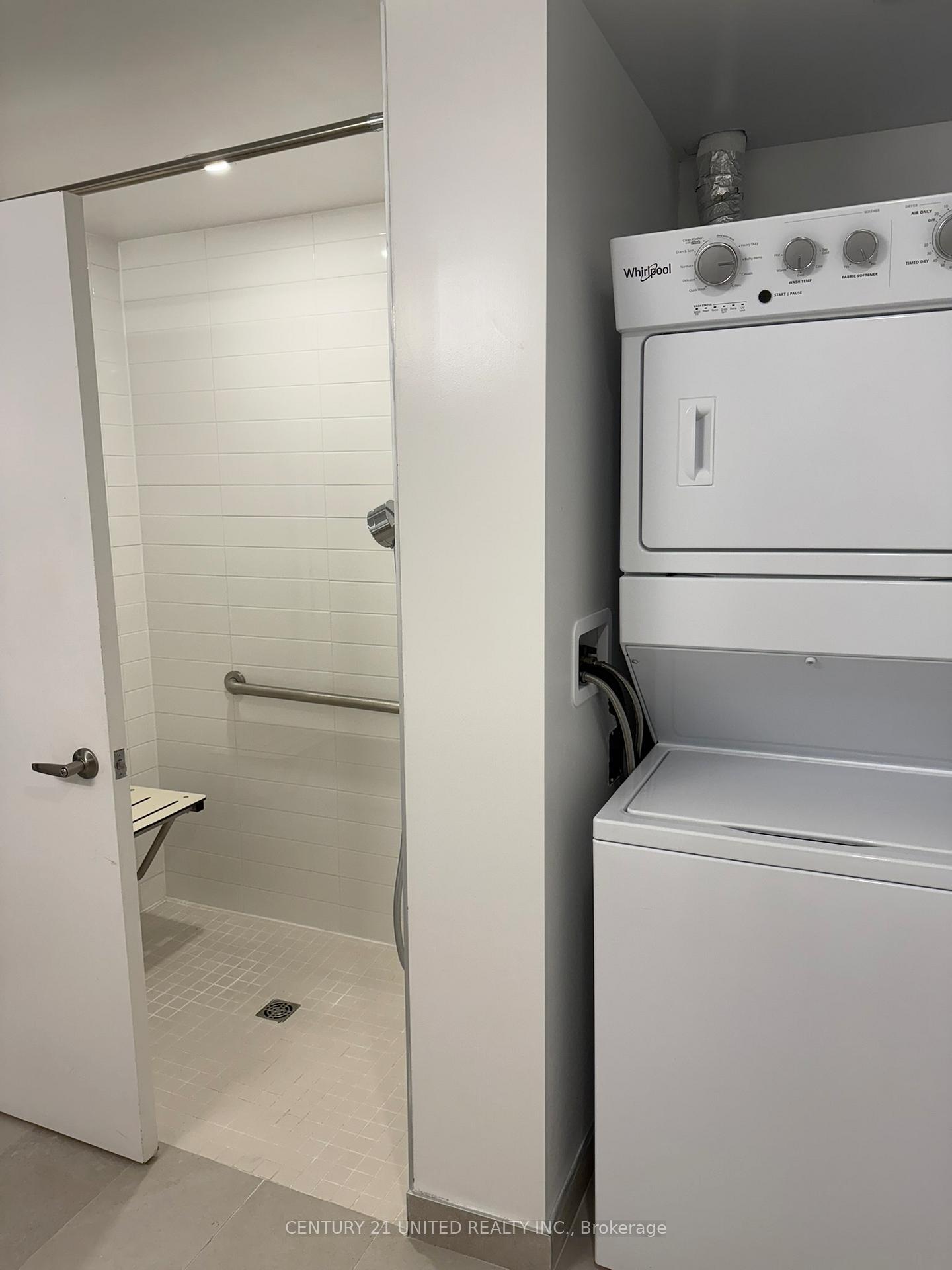 Photo 12 of Unit 1022, 80 Bond Street E, Oshawa, Central — HOMEH