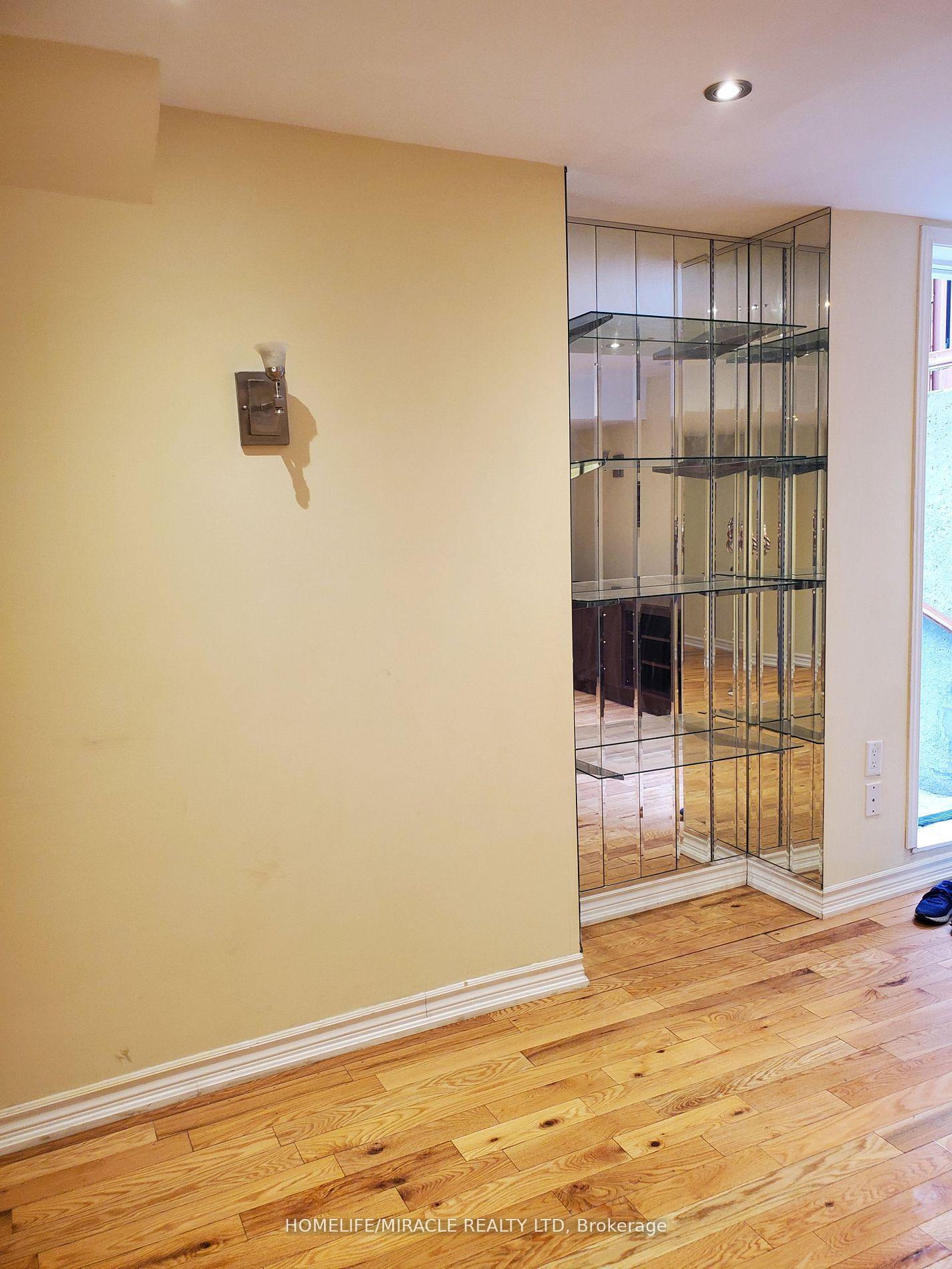 Photo 6 of Unit lower, 11 Eagle Plain Drive, Brampton, Sandringham-Wellington — HOMEH