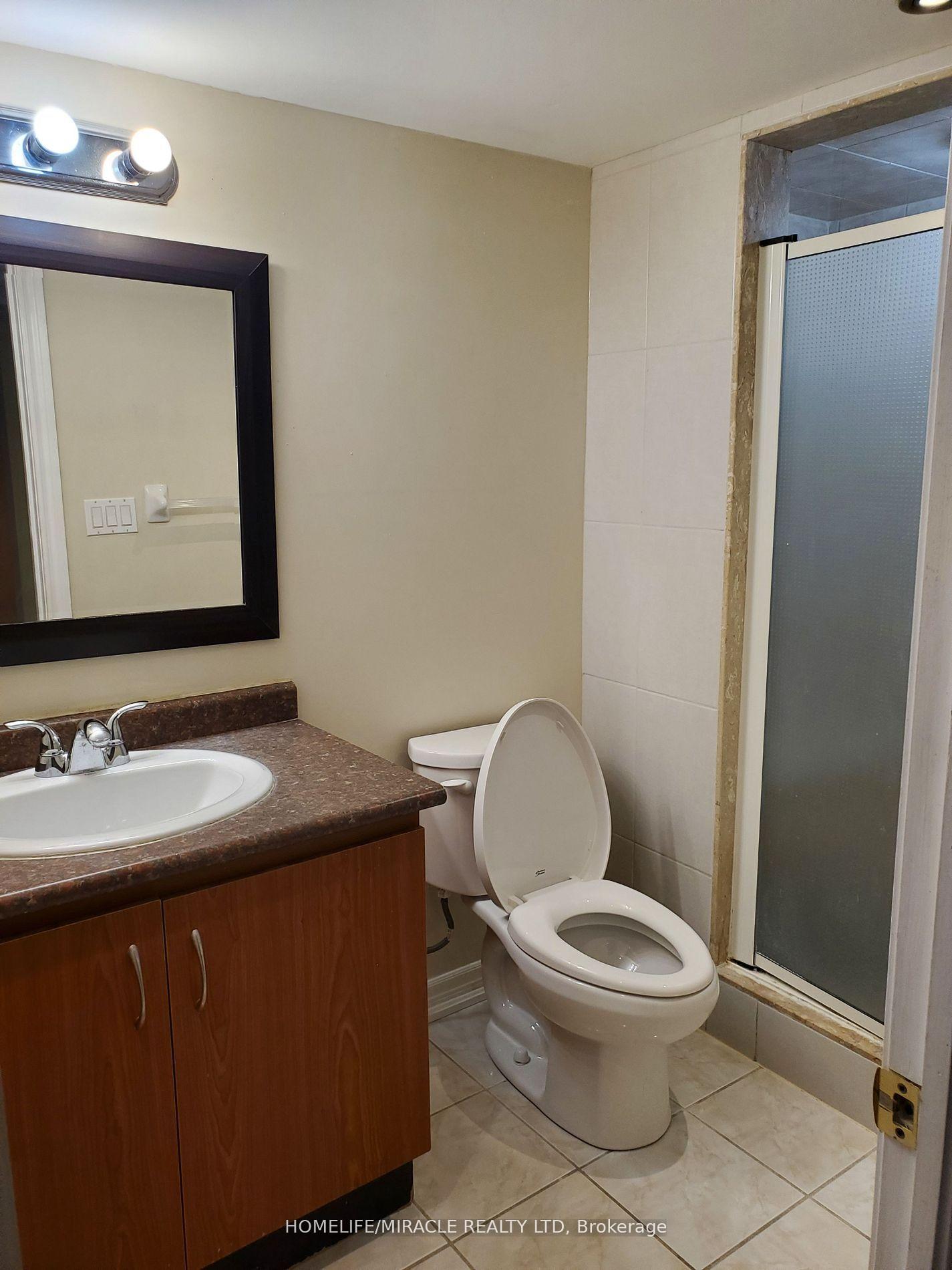 Photo 8 of Unit lower, 11 Eagle Plain Drive, Brampton, Sandringham-Wellington — HOMEH