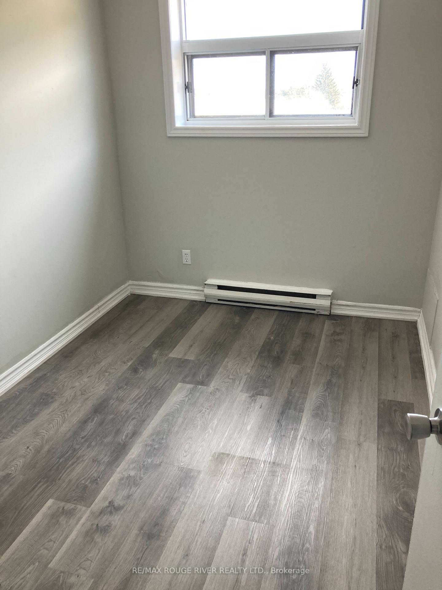 Photo 7 of Unit 208, 560 Bloor Street E, Oshawa, Farewell — HOMEH