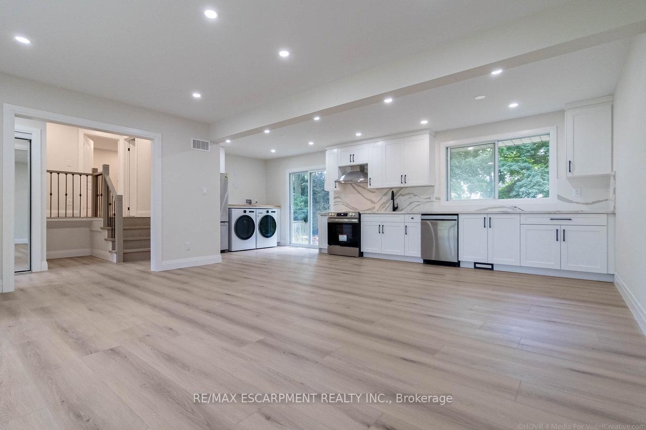 Photo 3 of Unit 1, 176 Mohawk Road, Hamilton, Ancaster — HOMEH