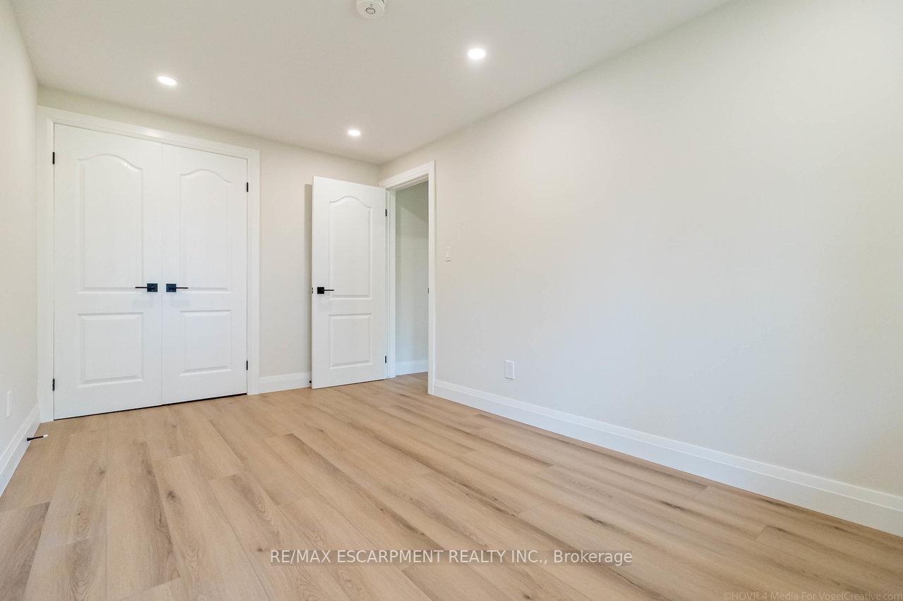 Photo 14 of Unit 1, 176 Mohawk Road, Hamilton, Ancaster — HOMEH
