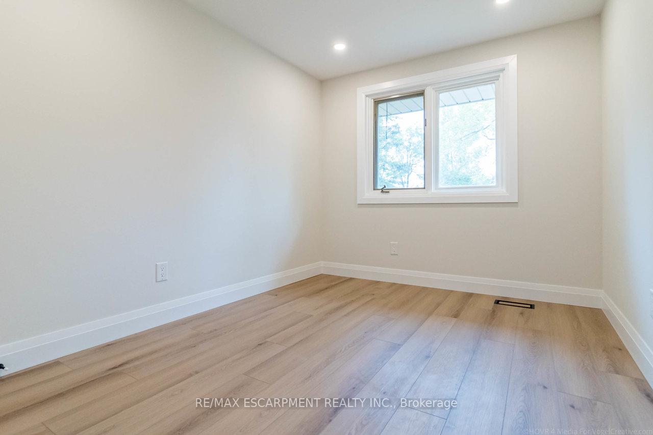 Photo 12 of Unit 1, 176 Mohawk Road, Hamilton, Ancaster — HOMEH
