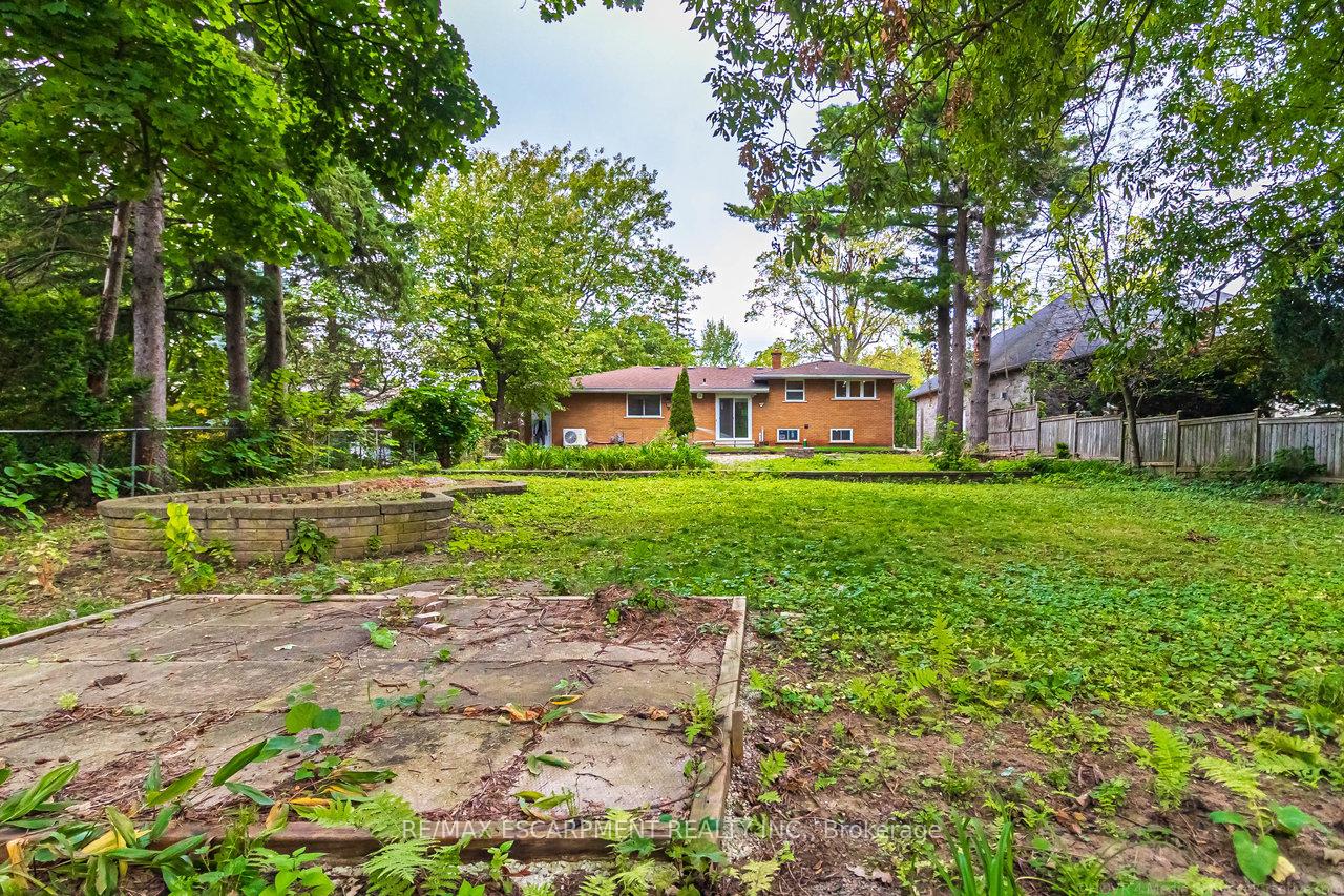 Photo 21 of Unit 1, 176 Mohawk Road, Hamilton, Ancaster — HOMEH