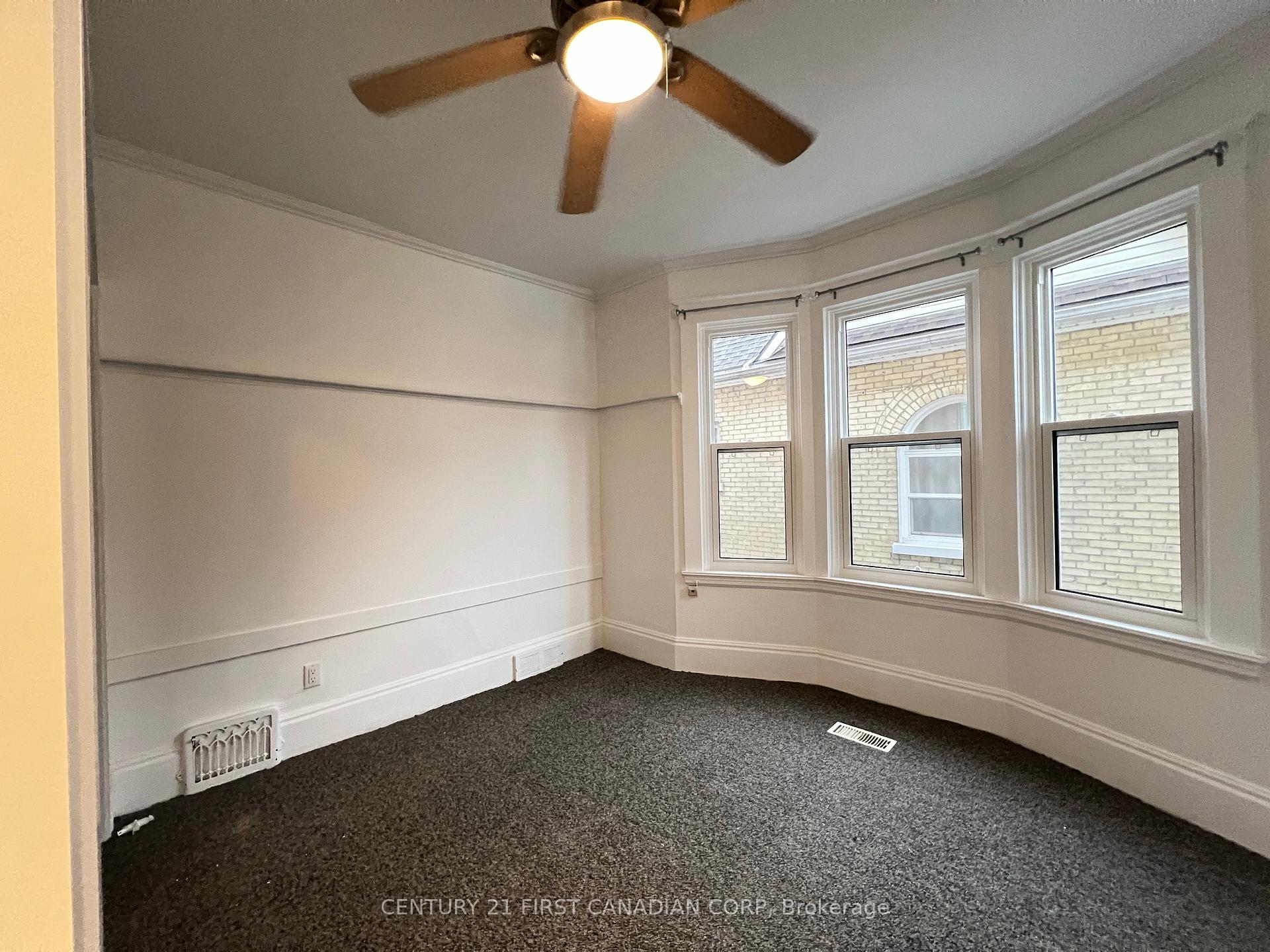 Photo 8 of Unit 2 UPPER, 33.5 Chestnut Street, St. Thomas — HOMEH