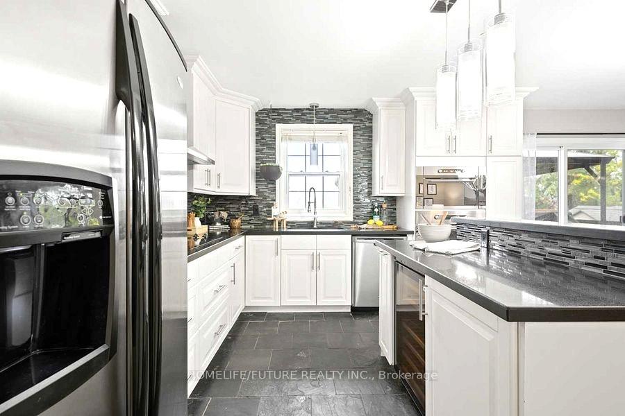 Photo 10 of Unit Main, 1360 Platton Street, Oshawa, Centennial — HOMEH