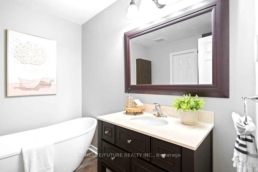 Photo 16 of Unit Main, 1360 Platton Street, Oshawa, Centennial — HOMEH