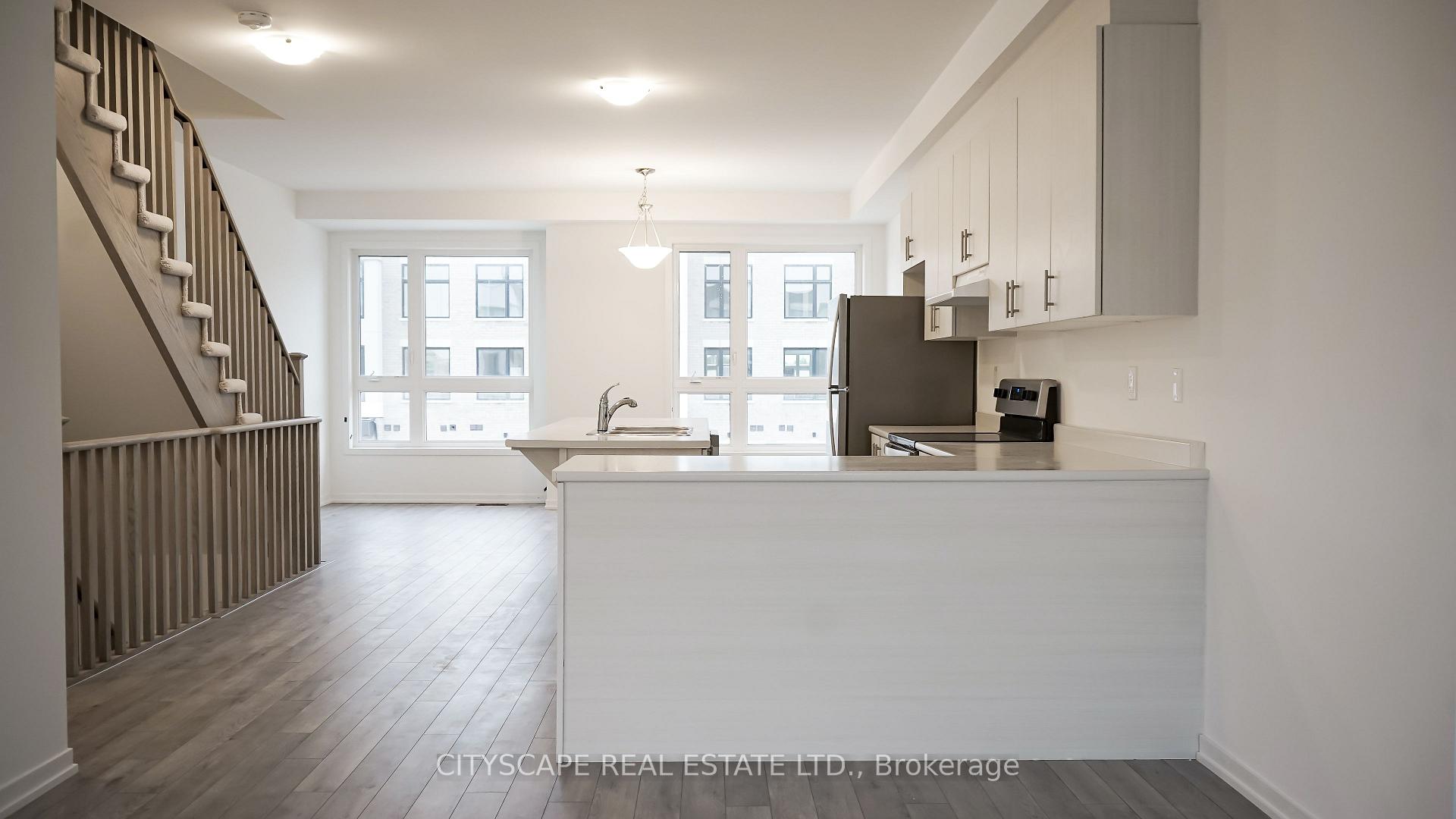 Photo 7 of 6 Pegler Street E, Ajax, South West — HOMEH