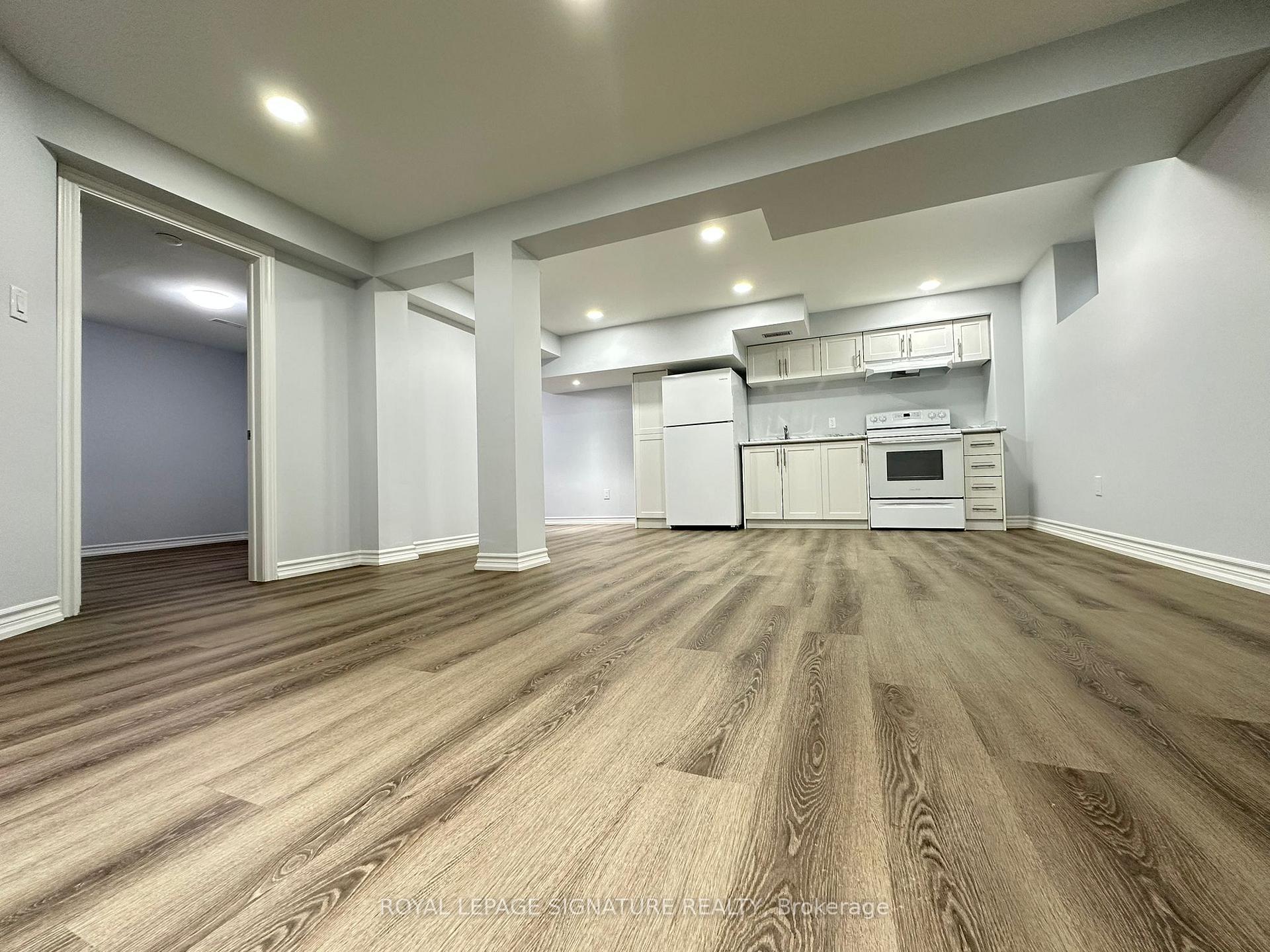 Front of Unit Bsmt 1, 31 Meekings Drive