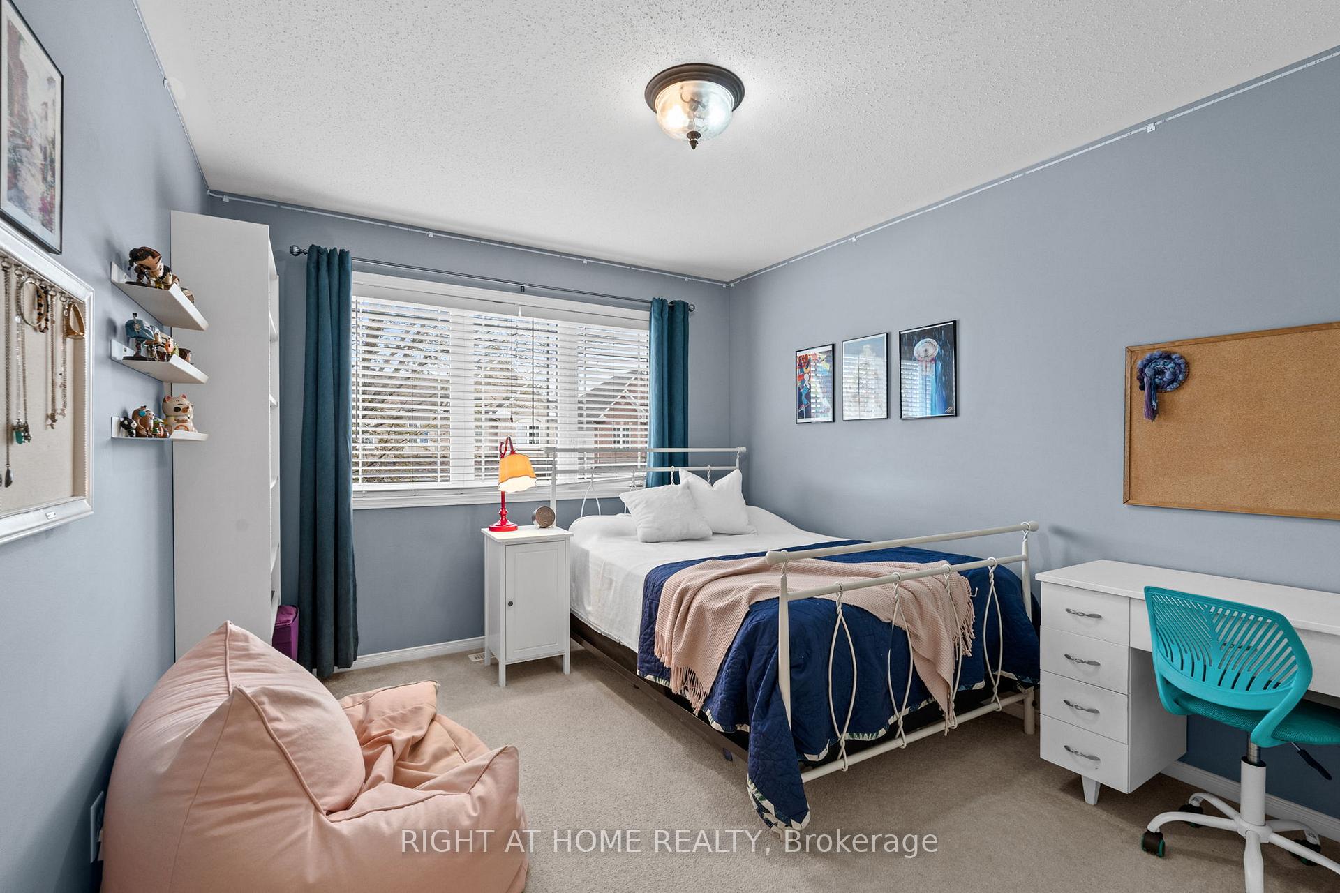 Photo 23 of 61 Sunvale Way, Ottawa, Barrhaven East — HOMEH