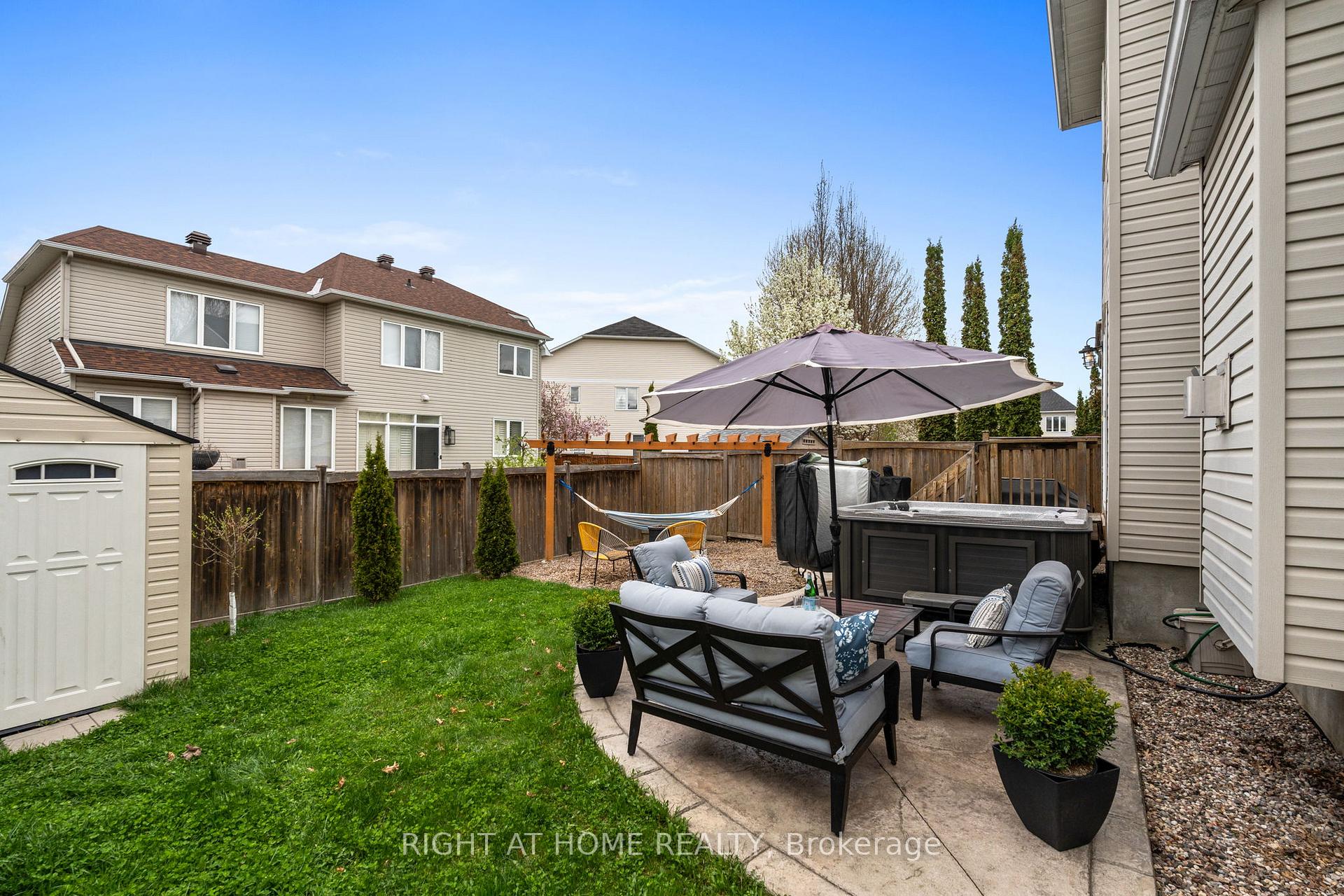 Photo 32 of 61 Sunvale Way, Ottawa, Barrhaven East — HOMEH