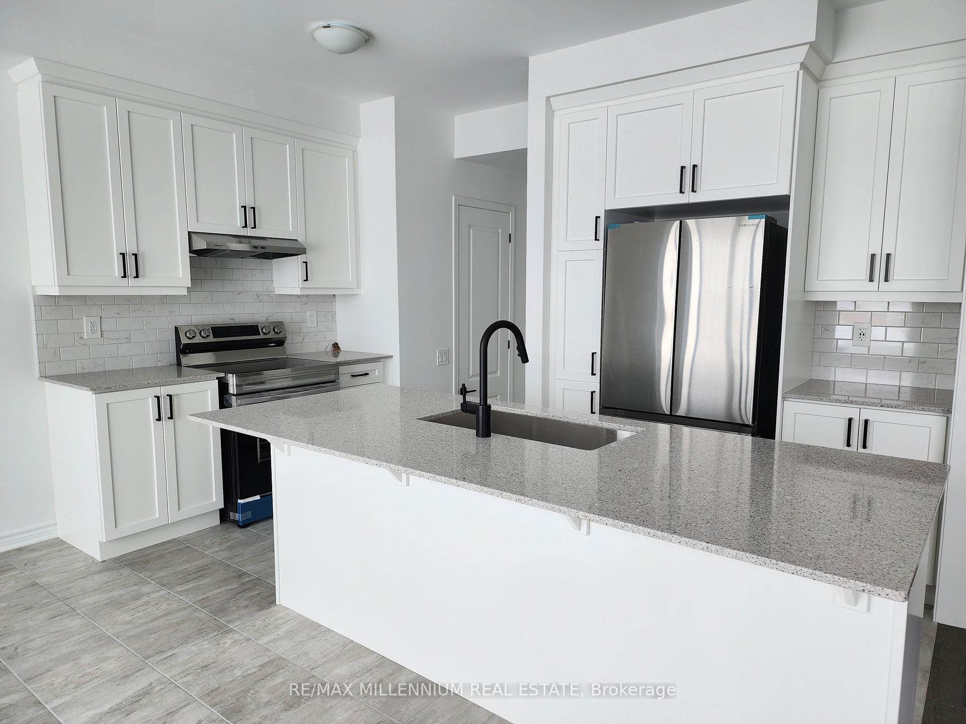 Photo 28 of 65 Ennerdale Street, Barrie, Rural Barrie Southwest — HOMEH