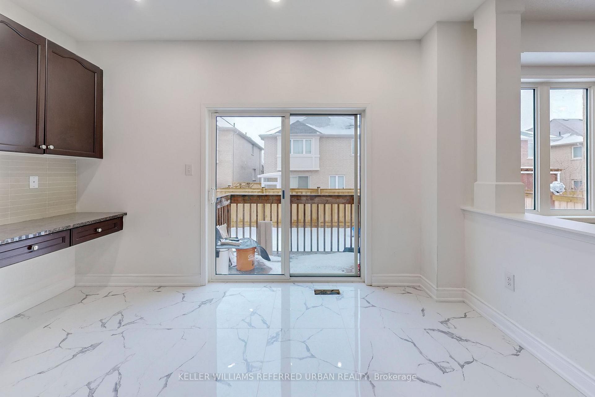 Photo 8 of Unit main&2, 7 Dewsnap Road, Ajax, Central East — HOMEH