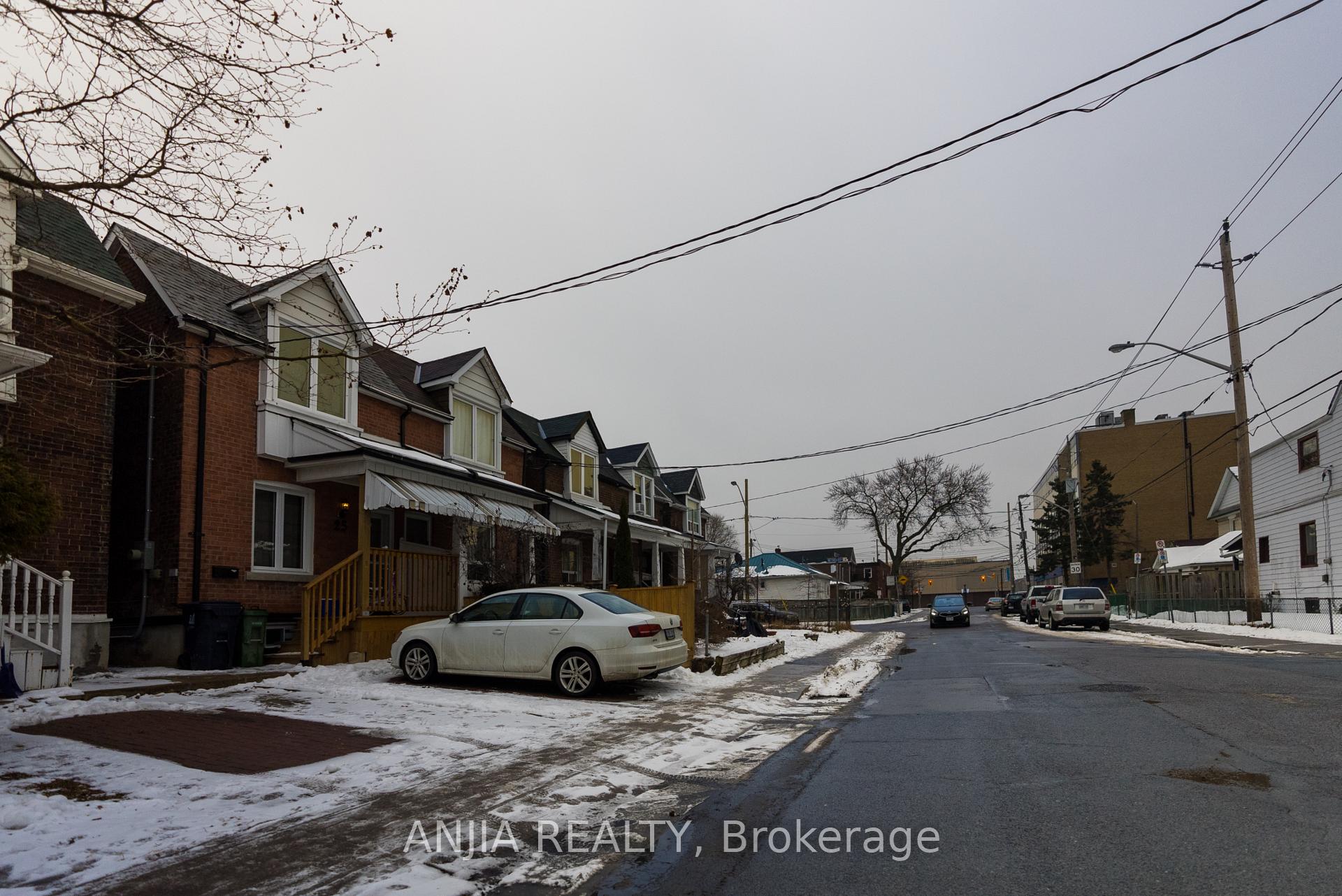 Photo 12 of Unit Bsmt, 25 Sibley Avenue, Toronto, Crescent Town — HOMEH
