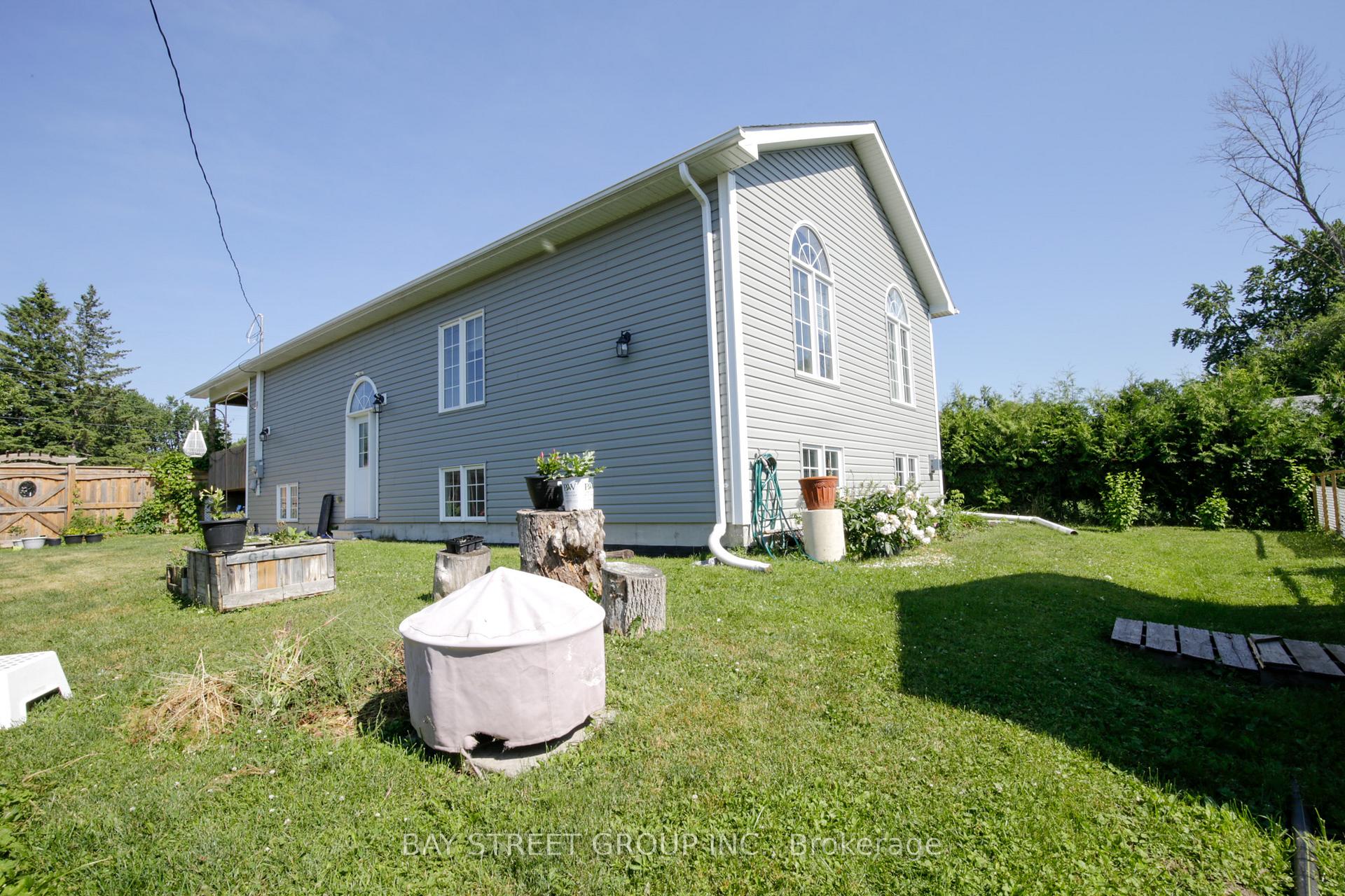 Photo 21 of 800 Rockaway Road, Georgina, Historic Lakeshore Communities — HOMEH