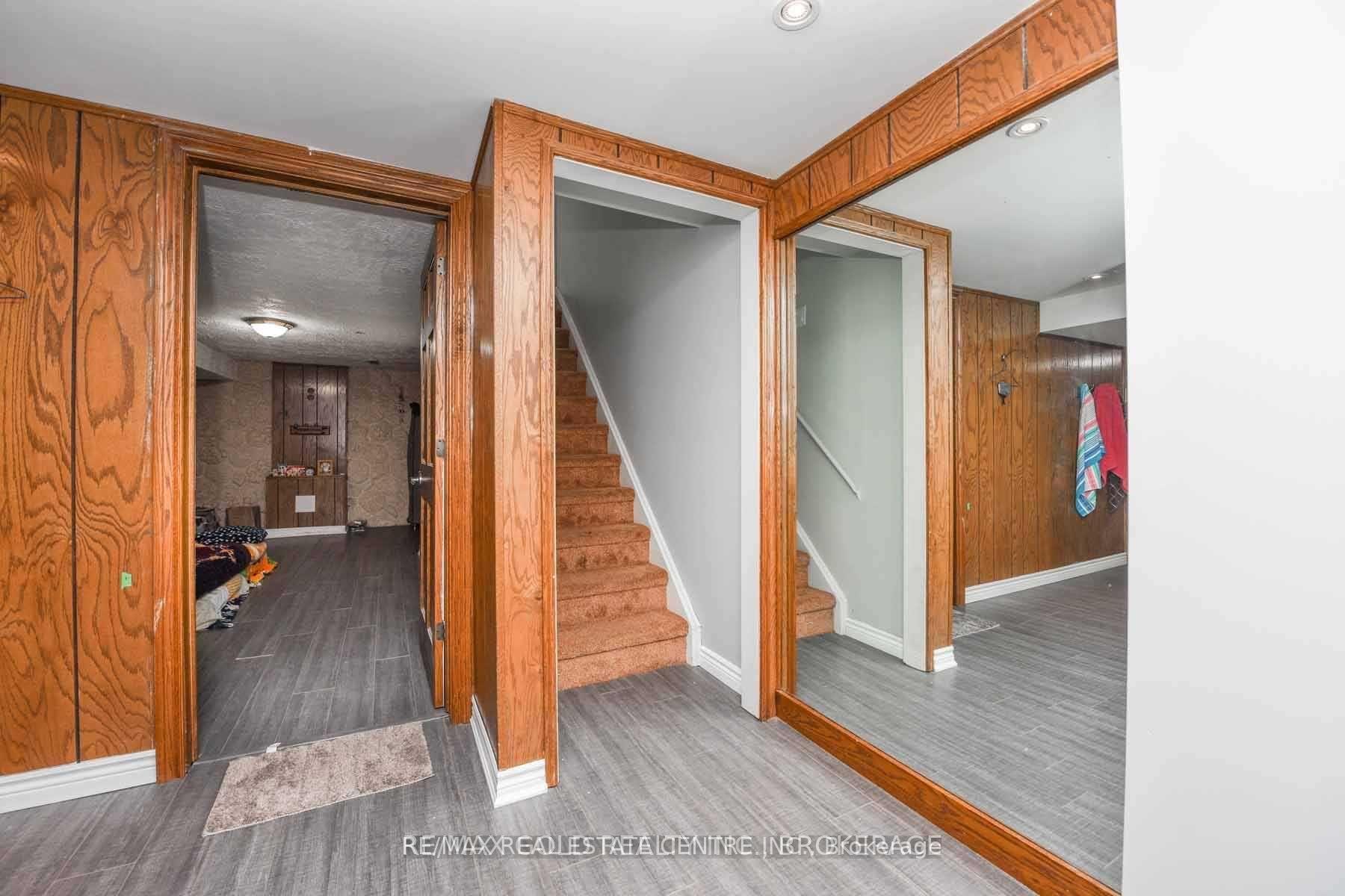 Photo 2 of 27 Drury (basement) Crescent, Brampton, Southgate — HOMEH