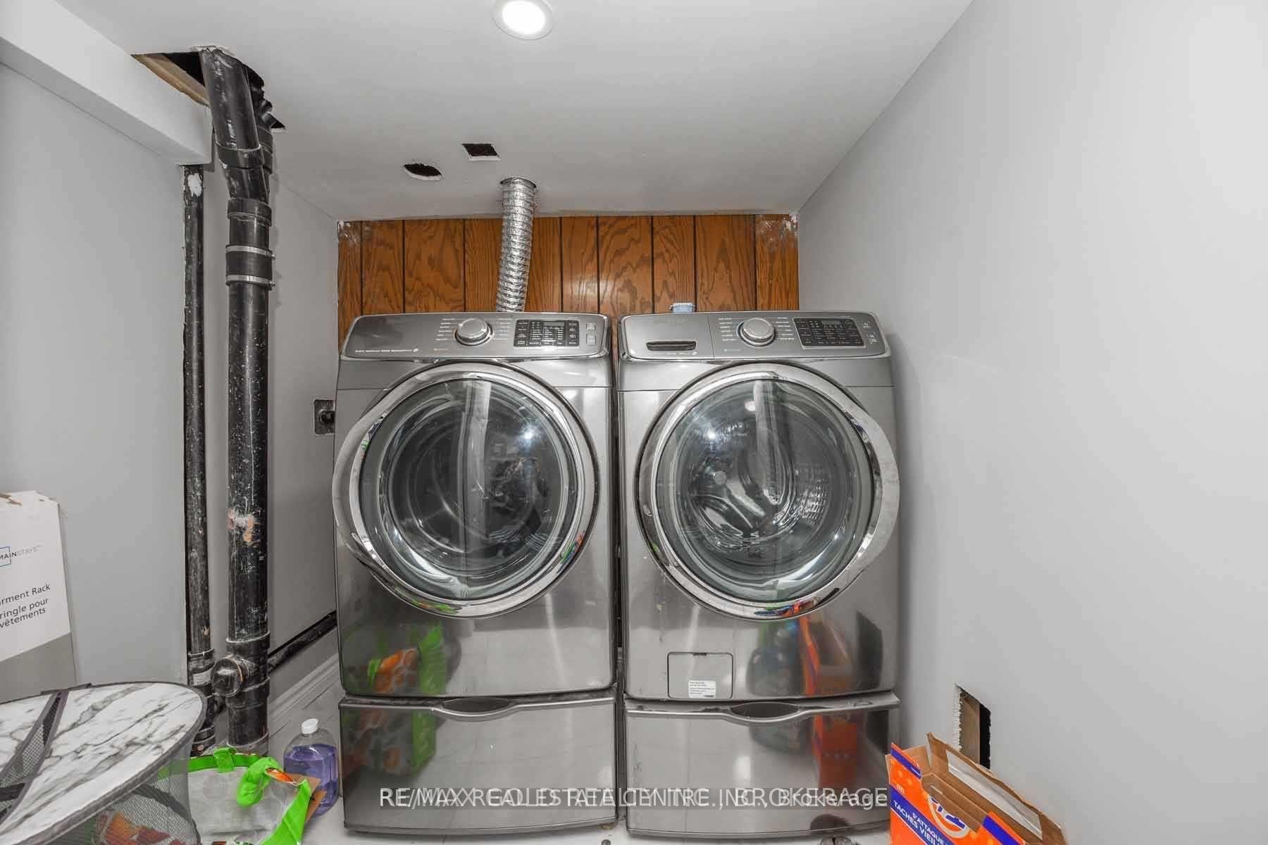 Photo 5 of 27 Drury (basement) Crescent, Brampton, Southgate — HOMEH