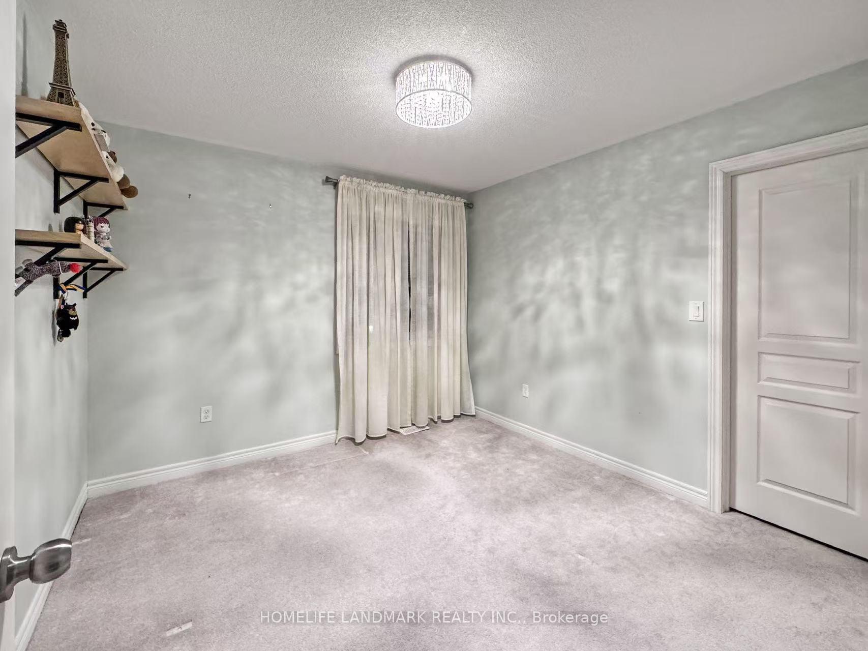 Photo 6 of Unit main, 7 Benton Drive, Markham, Cornell — HOMEH