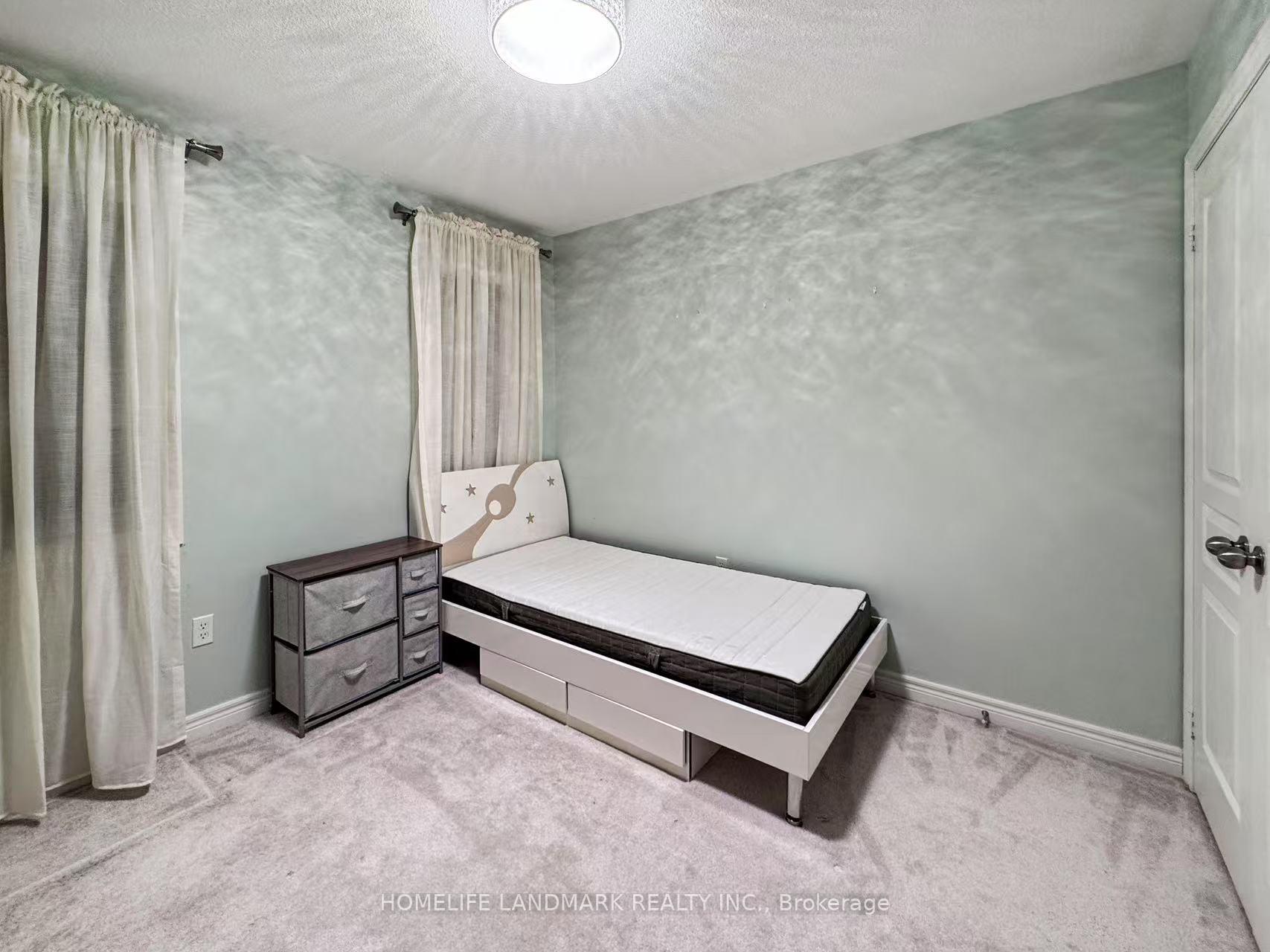 Photo 7 of Unit main, 7 Benton Drive, Markham, Cornell — HOMEH