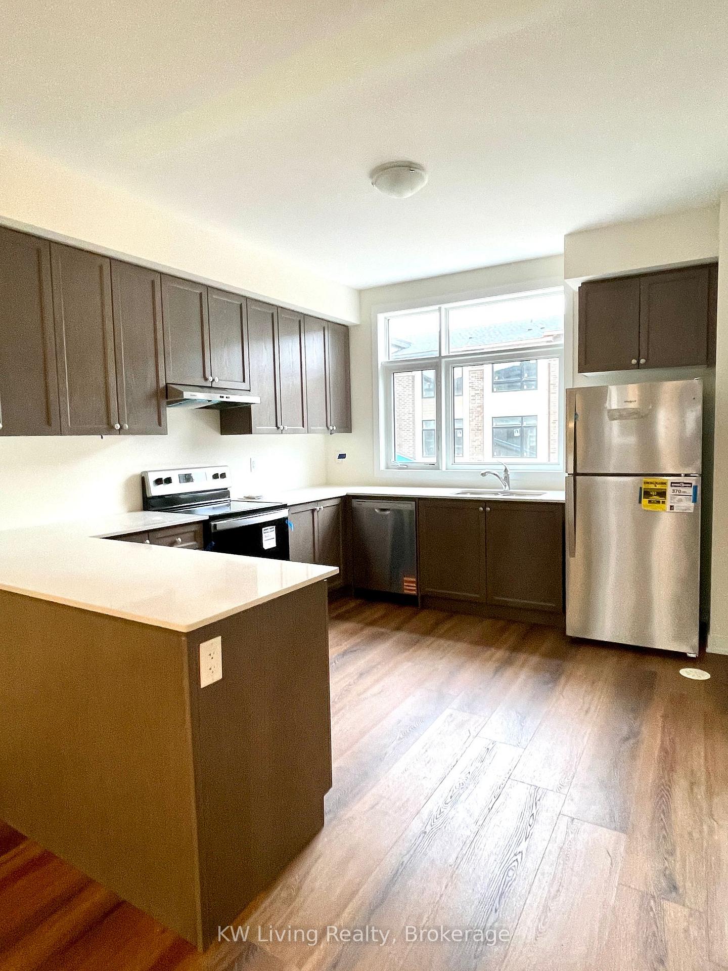Photo 12 of Unit 1105, 1695 Dersan Street, Pickering, Duffin Heights — HOMEH
