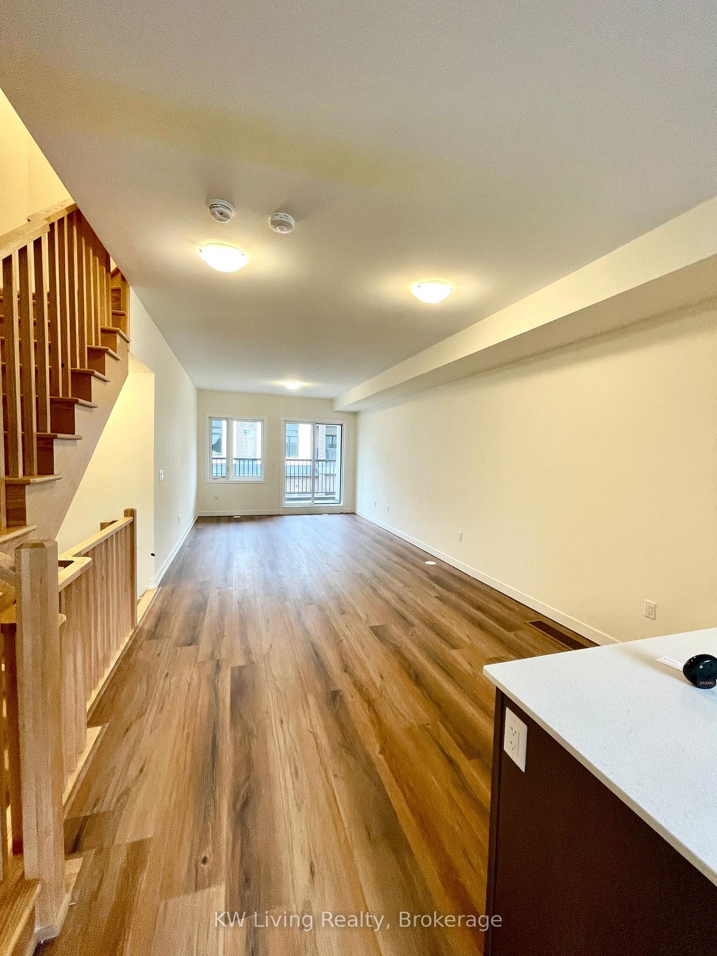 Photo 9 of Unit 1105, 1695 Dersan Street, Pickering, Duffin Heights — HOMEH
