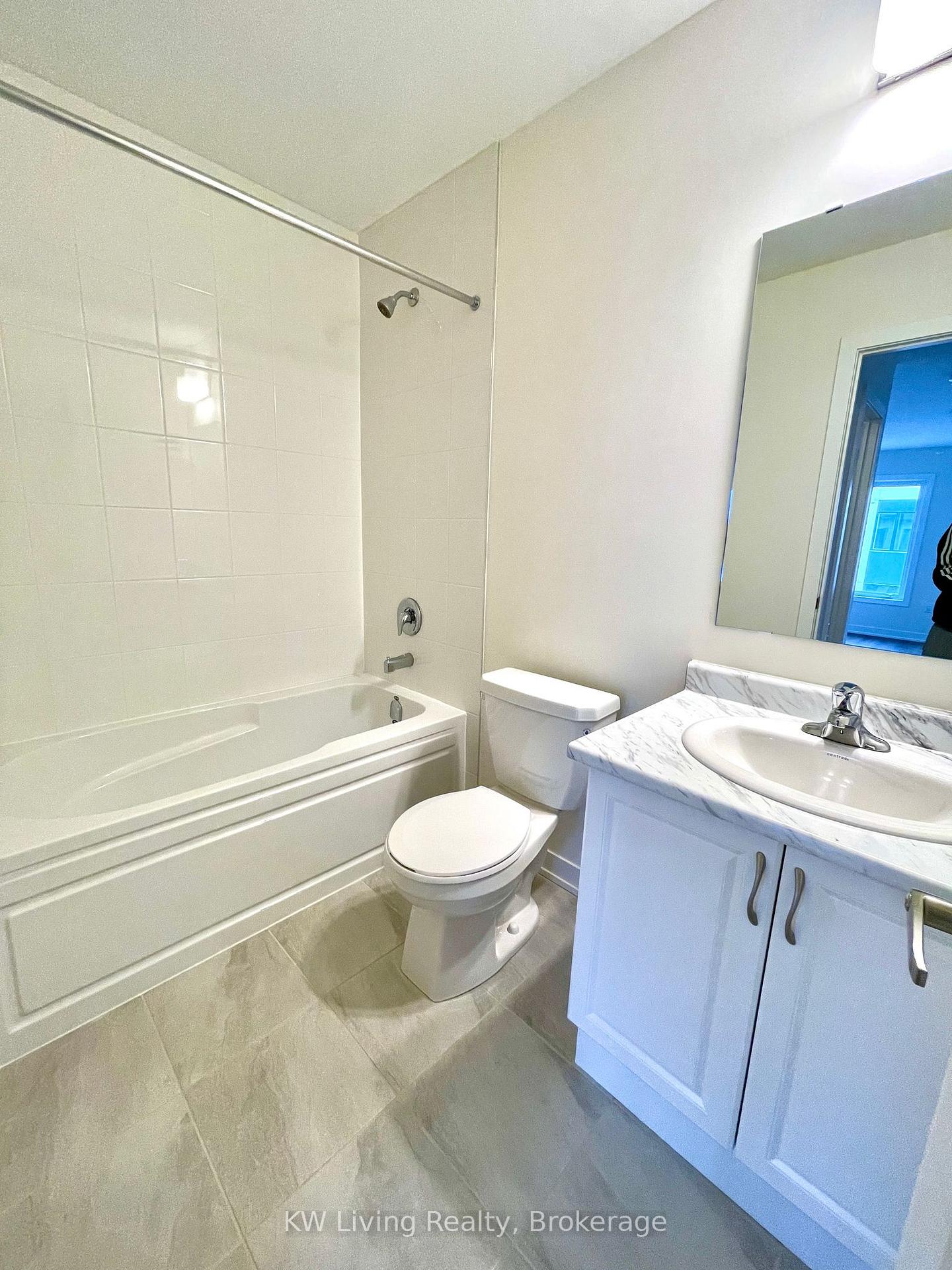 Photo 13 of Unit 1105, 1695 Dersan Street, Pickering, Duffin Heights — HOMEH