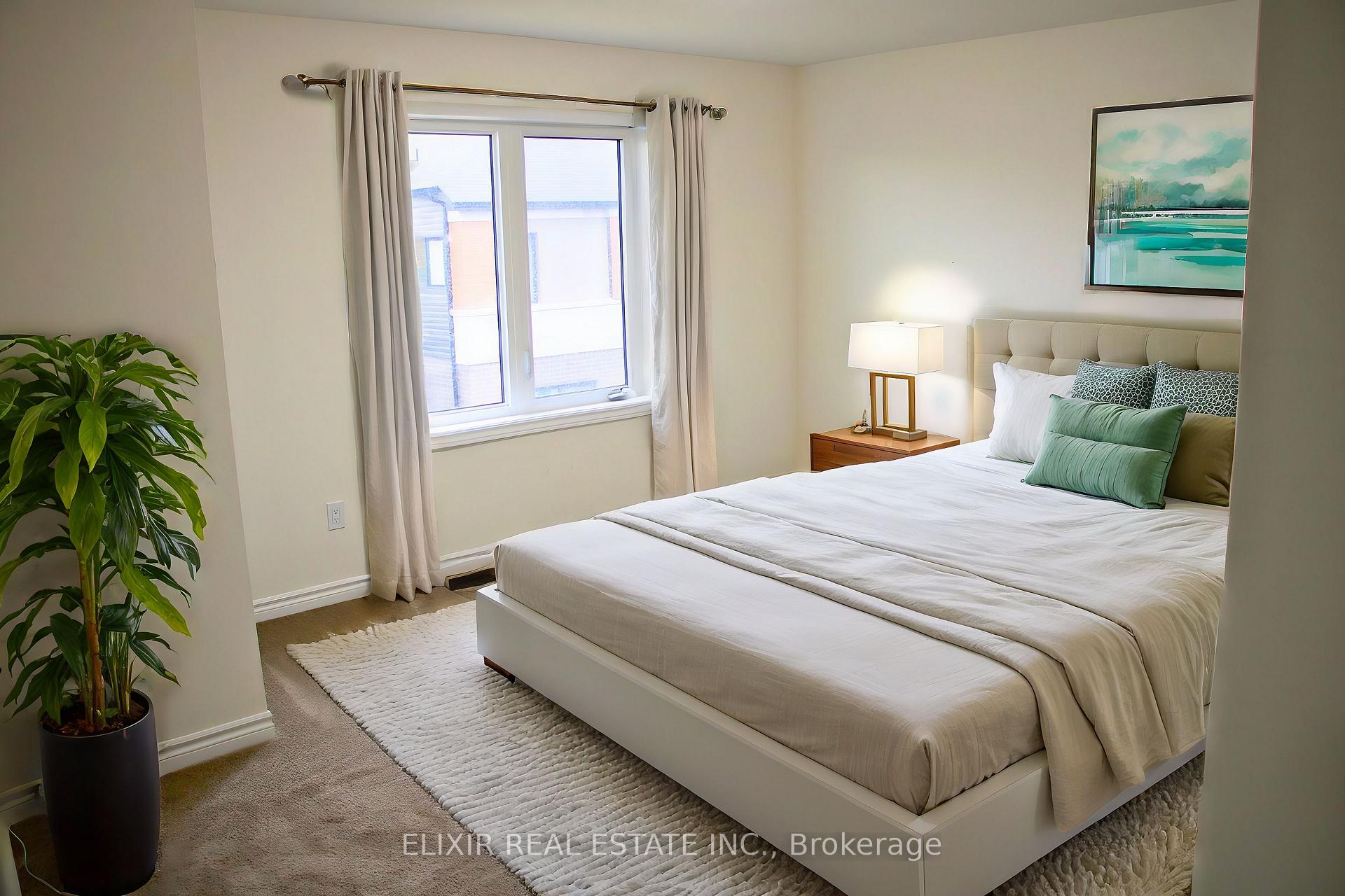 Photo 15 of 4 Jenner Drive, Brant, Paris — HOMEH