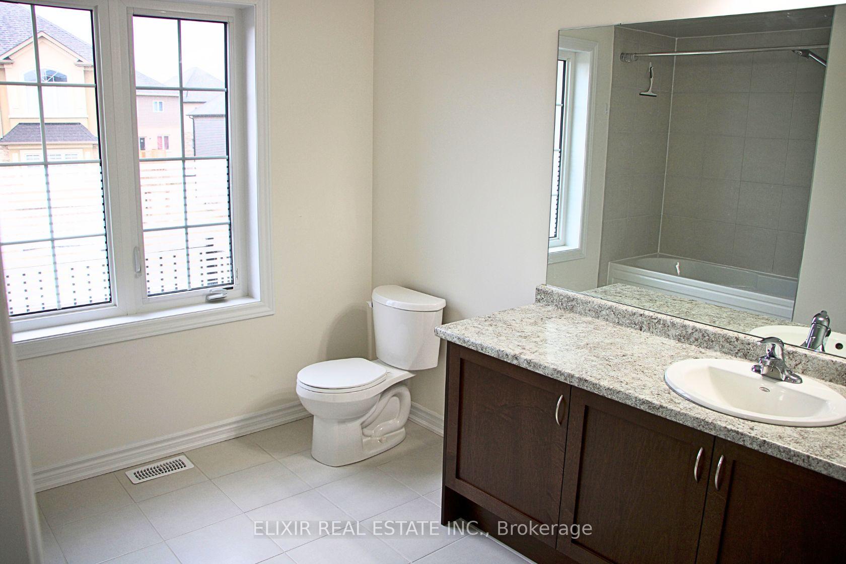 Photo 8 of 4 Jenner Drive, Brant, Paris — HOMEH