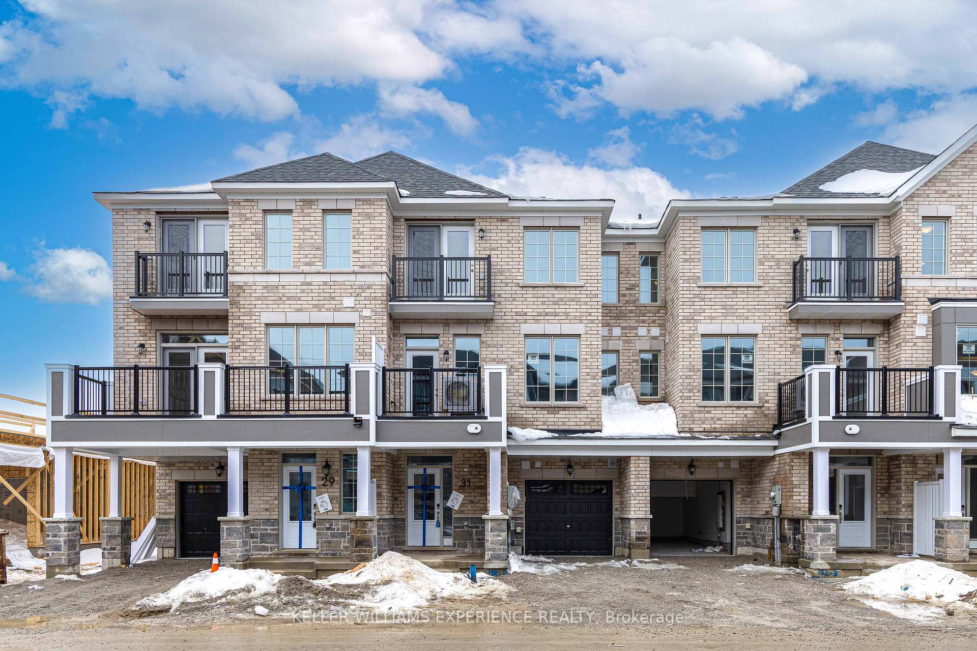 Front of 31 Pearen Lane