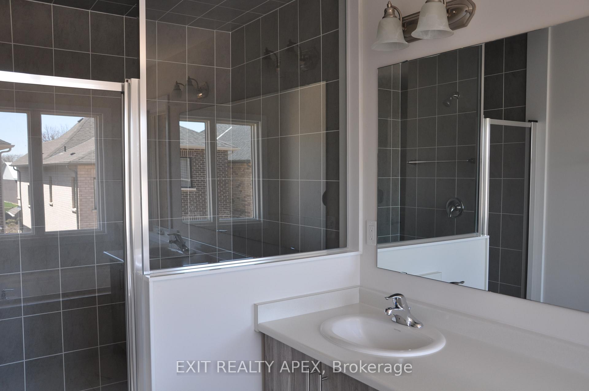 Photo 25 of 68 Conboy Drive, Erin — HOMEH