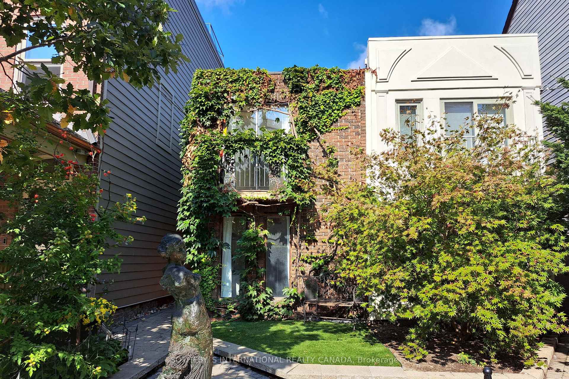 Photo 1 of Unit Unit #1, 114 Spruce Street, Toronto, Cabbagetown-South St. James Town — HOMEH