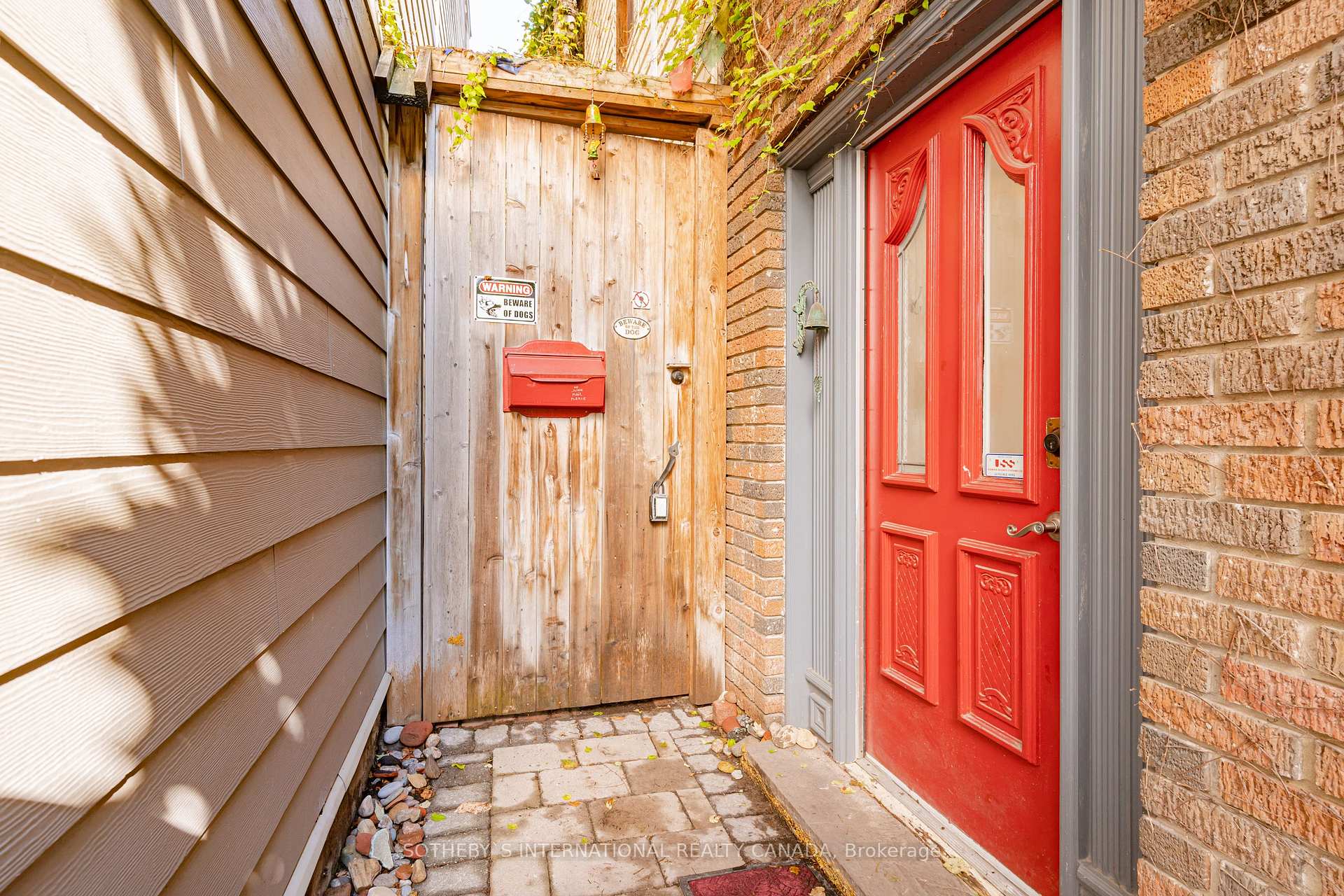 Photo 7 of Unit Unit #1, 114 Spruce Street, Toronto, Cabbagetown-South St. James Town — HOMEH